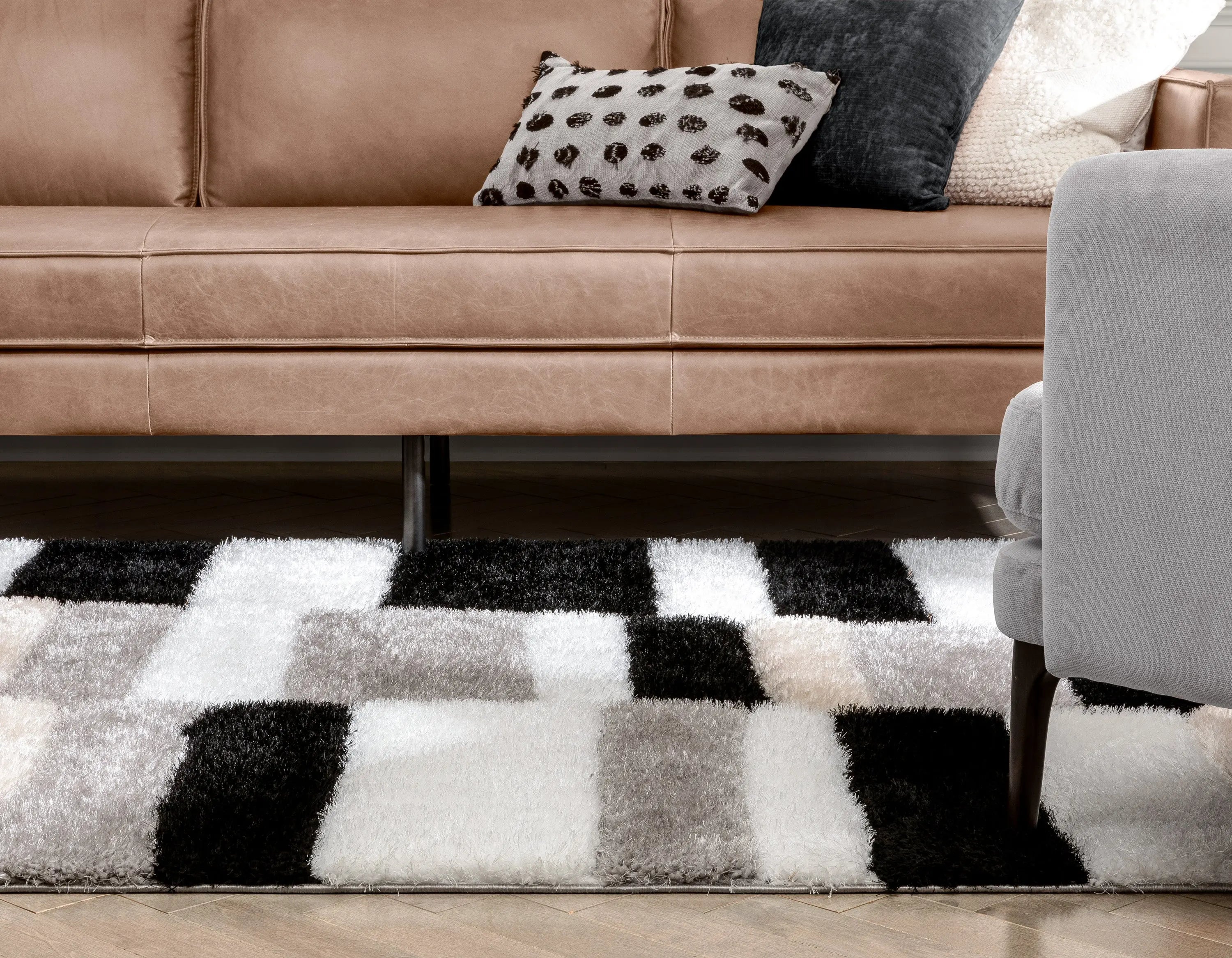 Chaska Geometric Squares Shag Ivory Black 7'10 x 9'10 3D Textured Rug、mySite、gigharbornorthrealestate