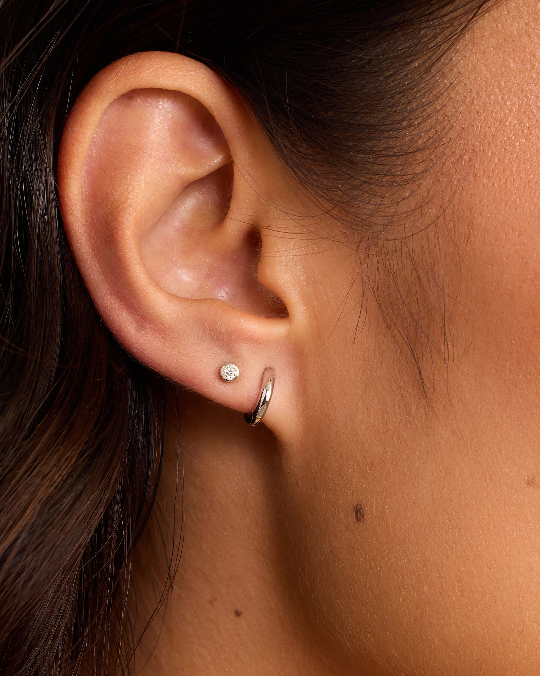 Lou Single Huggie、mySite、hinf8tx79