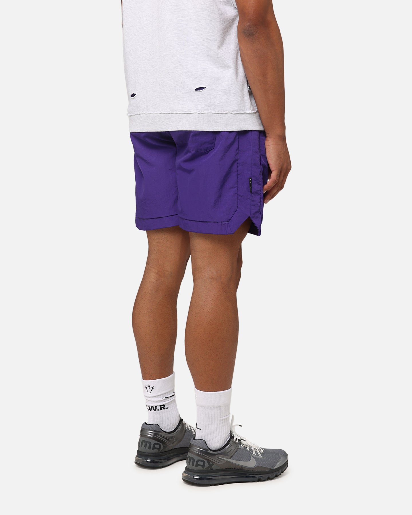 {product_title} - {shop_name}