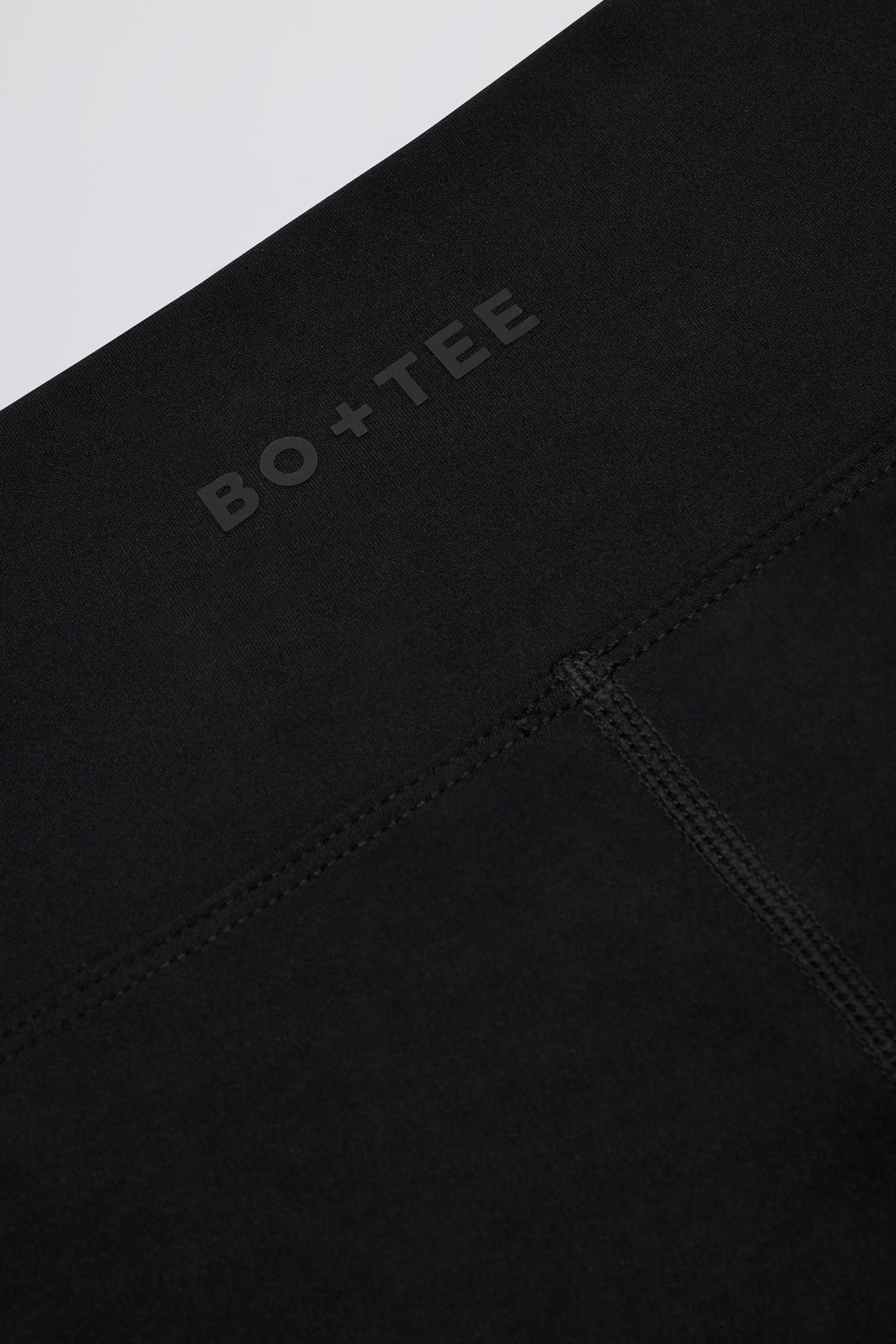  Soft Active Crossover Flared Leggings in Black、mySite、sugarbowlscore