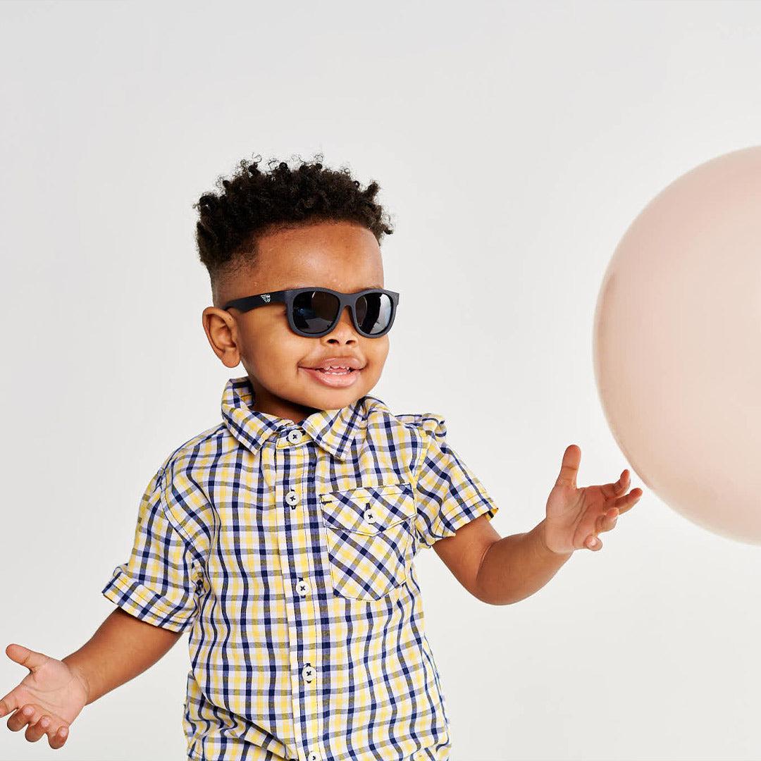  Babiators Polarised Navigator Sunglasses - Jet Black Smoke、mySite、merchandisen