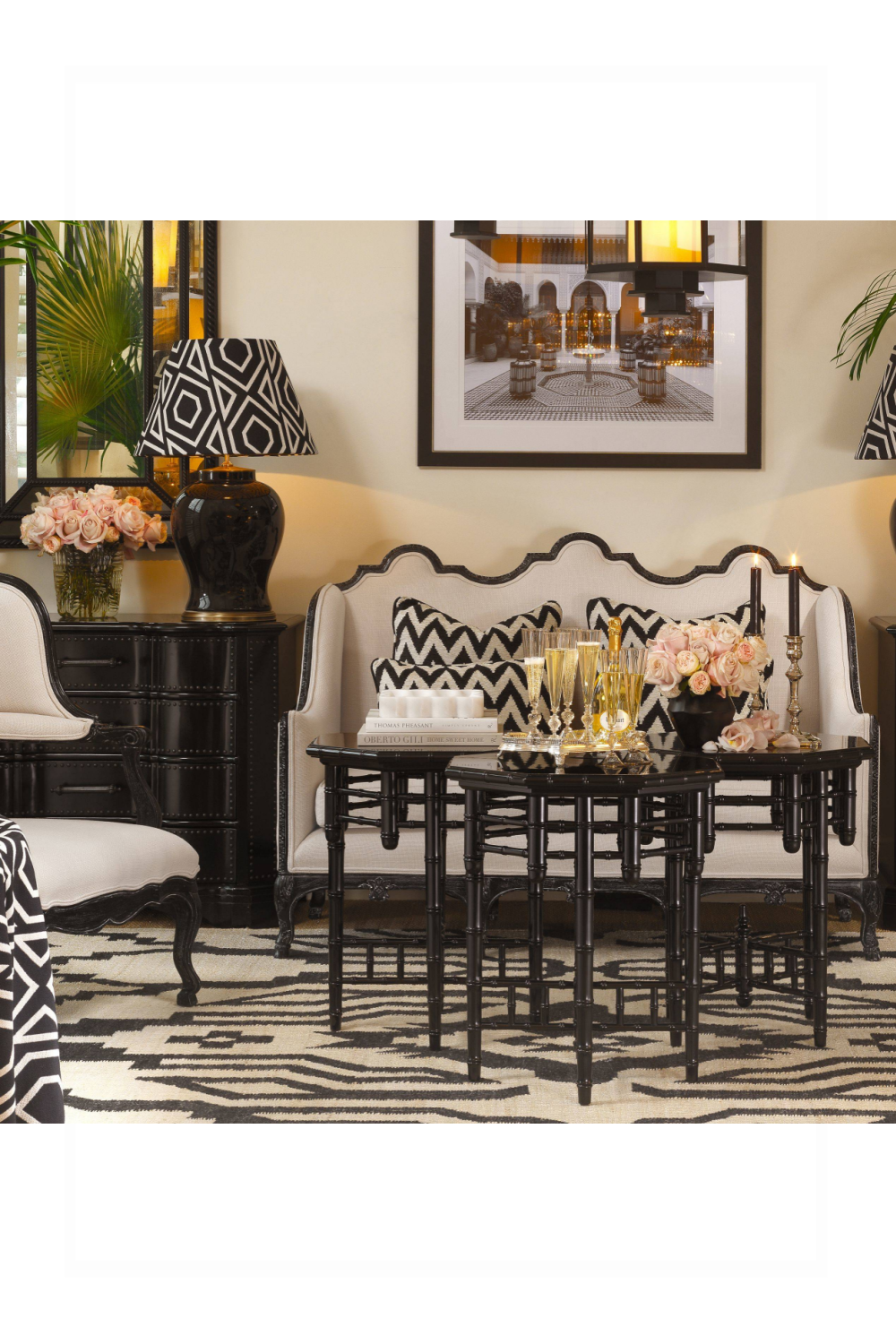 Black Side Table | Eichholtz Octagonal、mySite、neckold