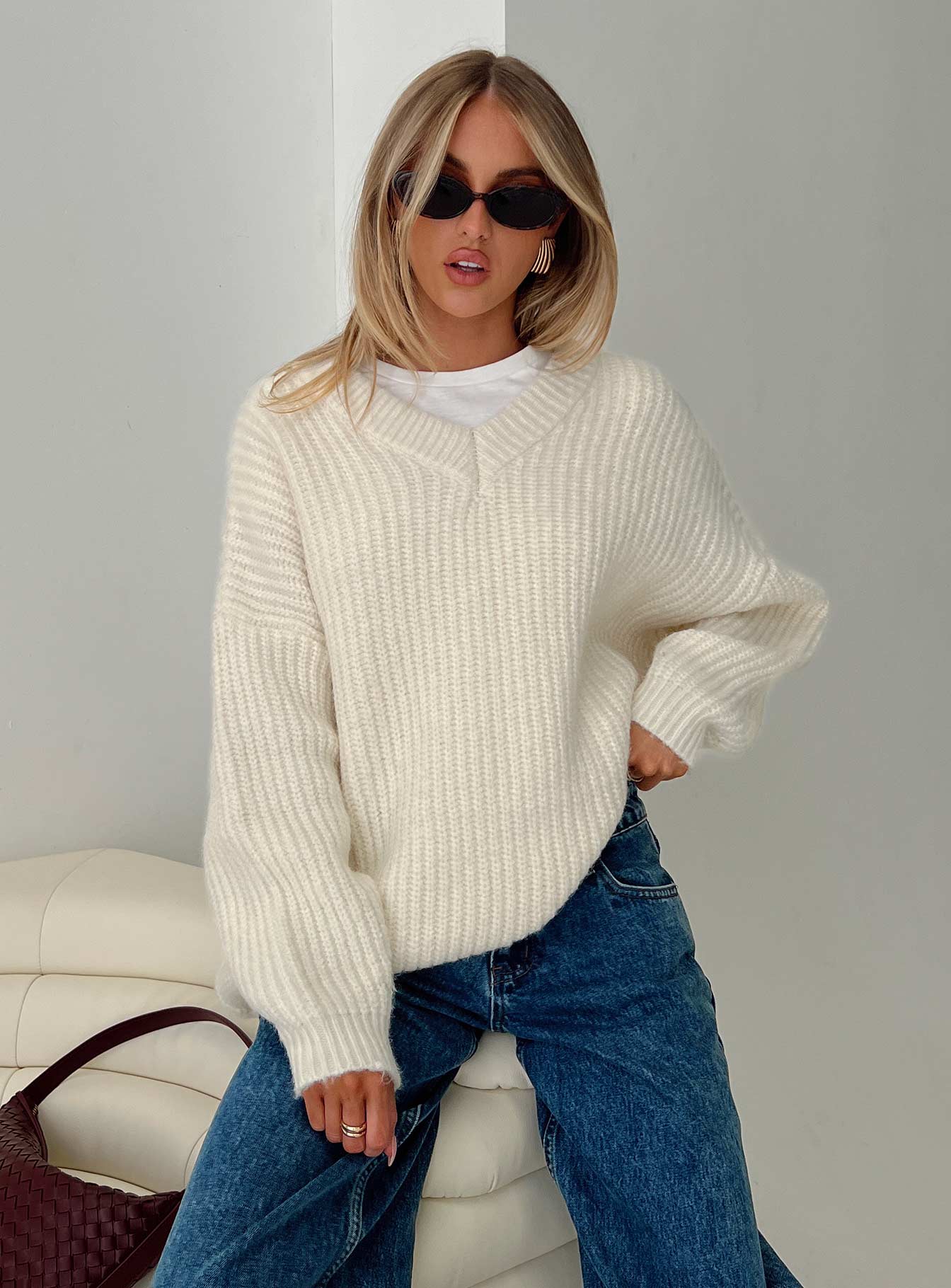 Have It All V Neck Knit Sweater Cream、mySite、solidvoid