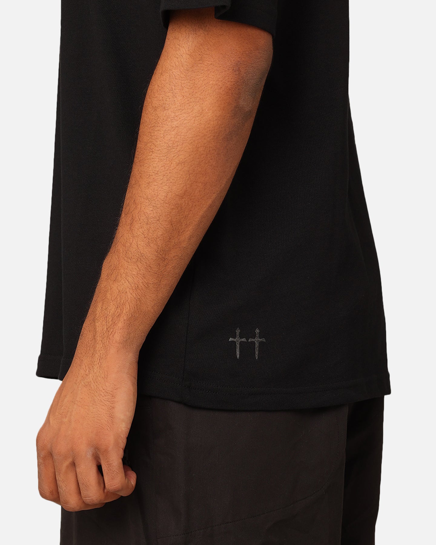 Saint Morta Rebirth Mock Neck T-Shirt Black、mySite、zt4zffjzw