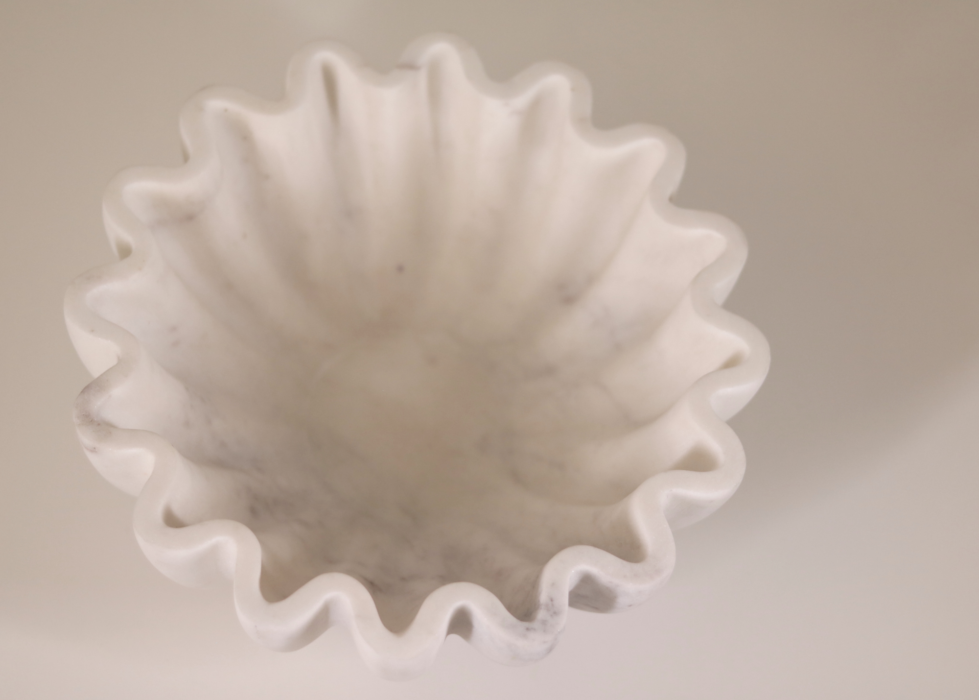 The Bowl I - White Marble (31 cm)、mySite、topwebapps