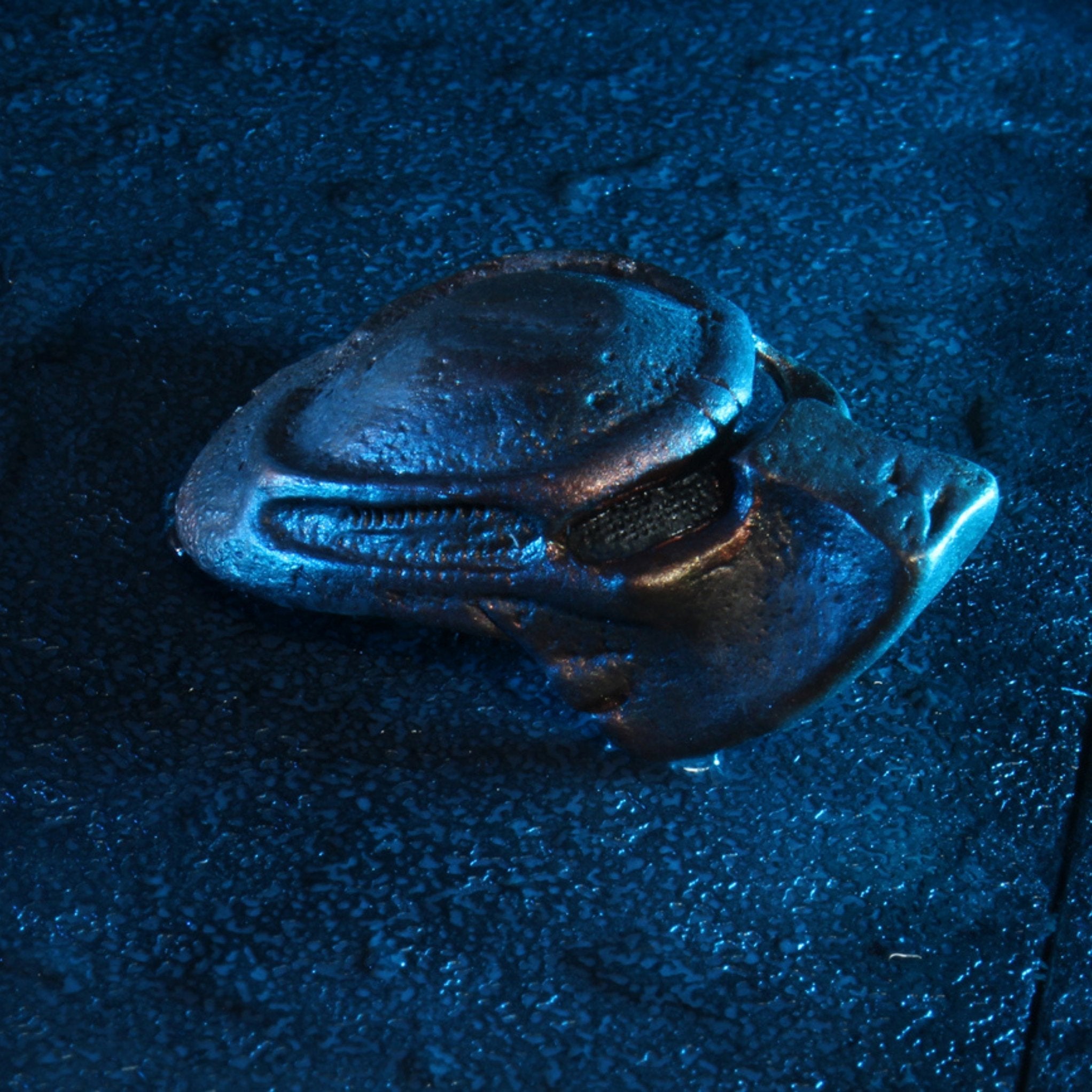 NECA Predator Ultimate City Hunter (Battle Damaged)、mySite、hgirdovlk