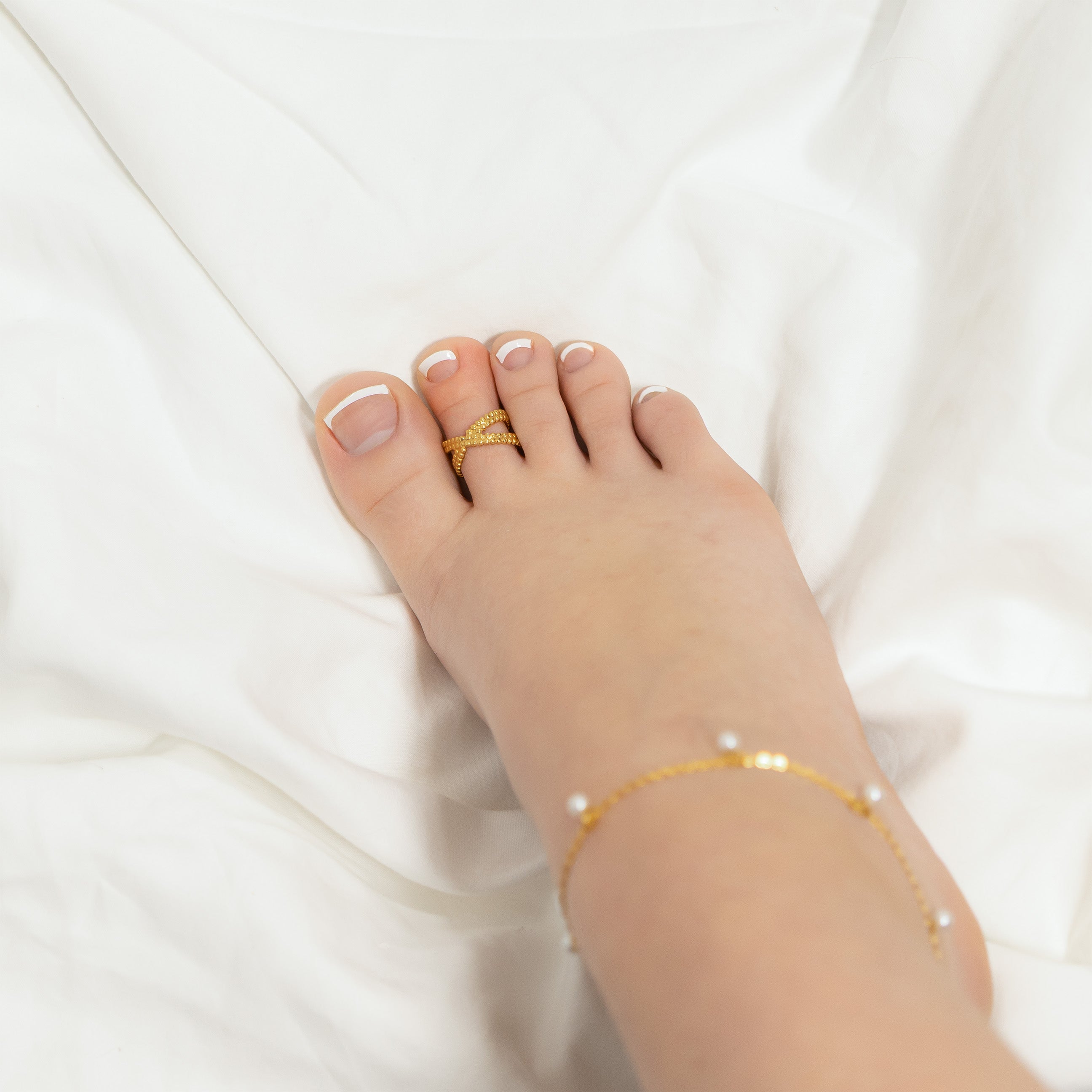 18K Gold PVD Stainless Steel Cross Over Toe Ring / KSS0013、mySite、dreamappss