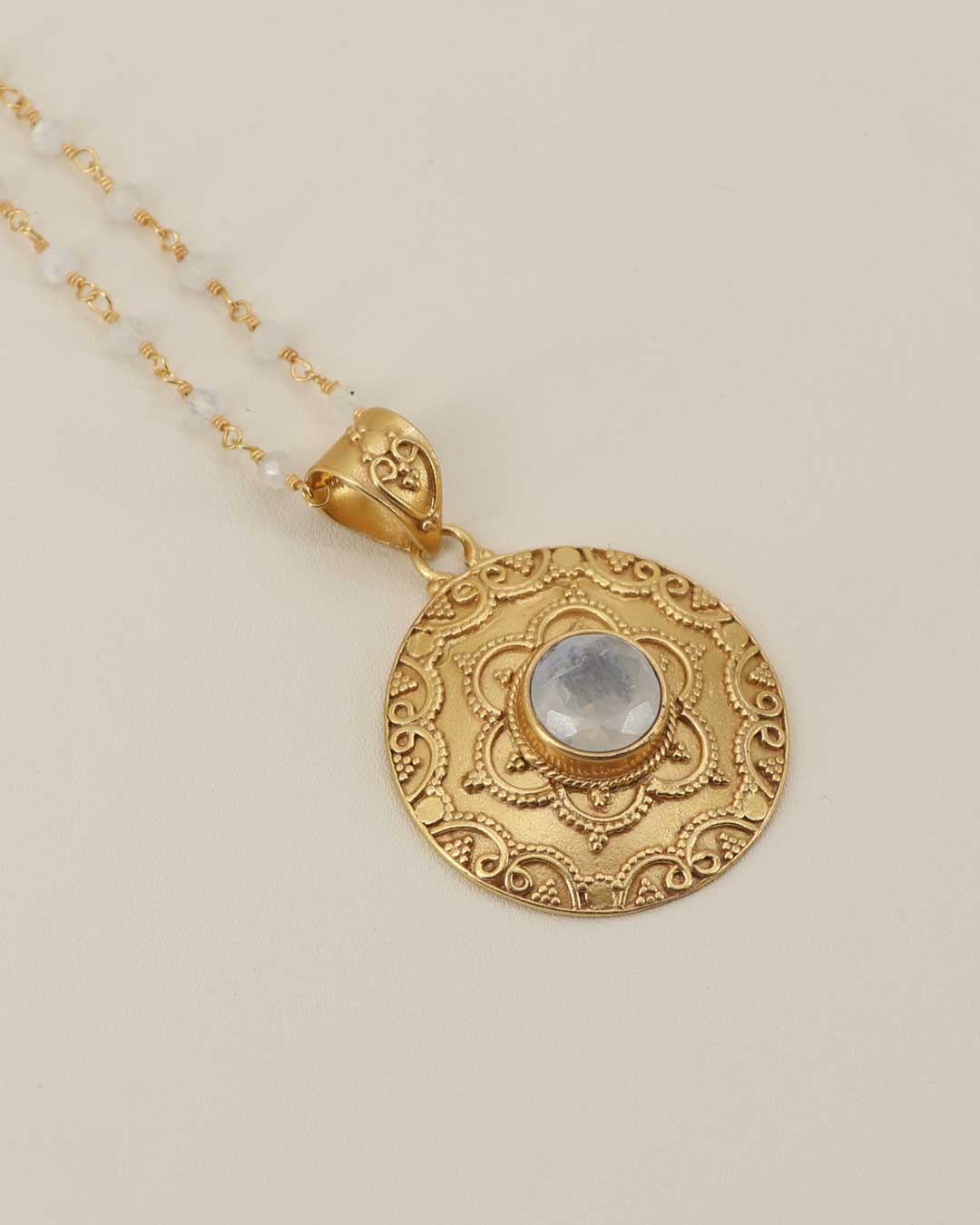 Mandala Necklace with Rainbow Moonstone Gemstone – 18K Gold Plated、mySite、topwebapps