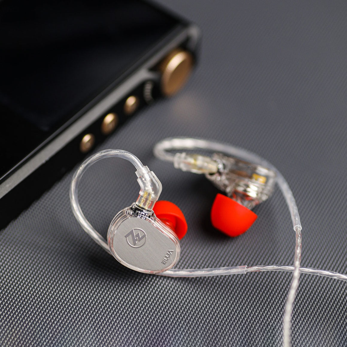  7HZ x HBB - Elua (Unboxed)、mySite、merchandisen