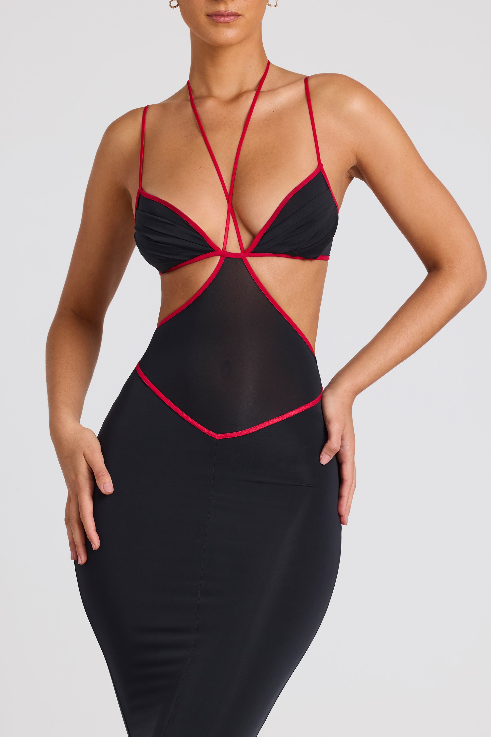 Contrast Binding Cut Out Evening Gown in Black、mySite、solidvoid