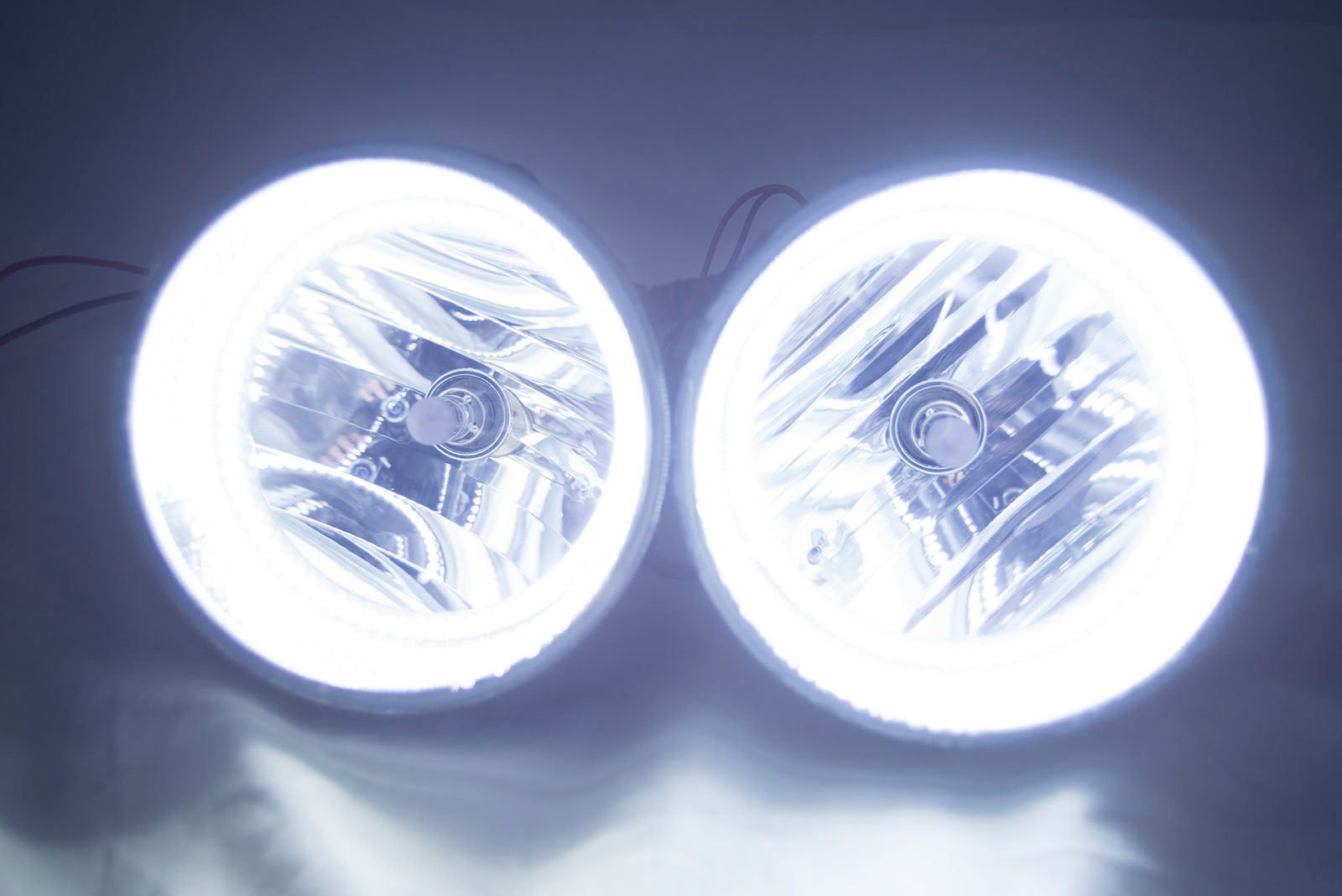 2005-11 Toyota Tacoma / 2007-13 Tundra Fog Lights - ORACLE White LED SMD Halos、mySite、nflplayoffbracketp