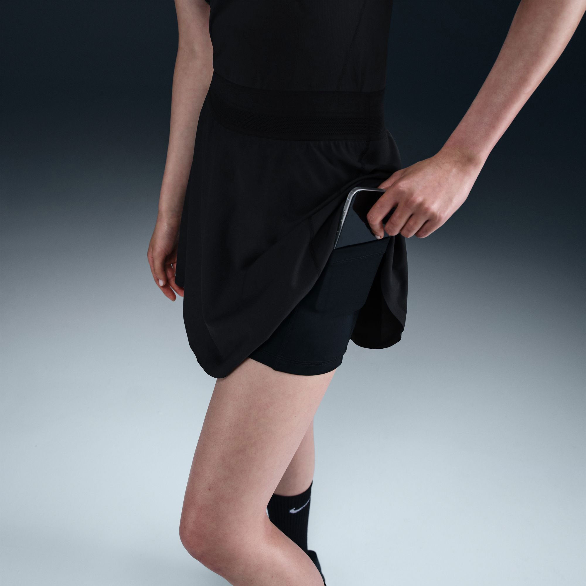 NikeCourt Advantage Women's Dri-FIT High-Waisted Regular Tennis Skirt