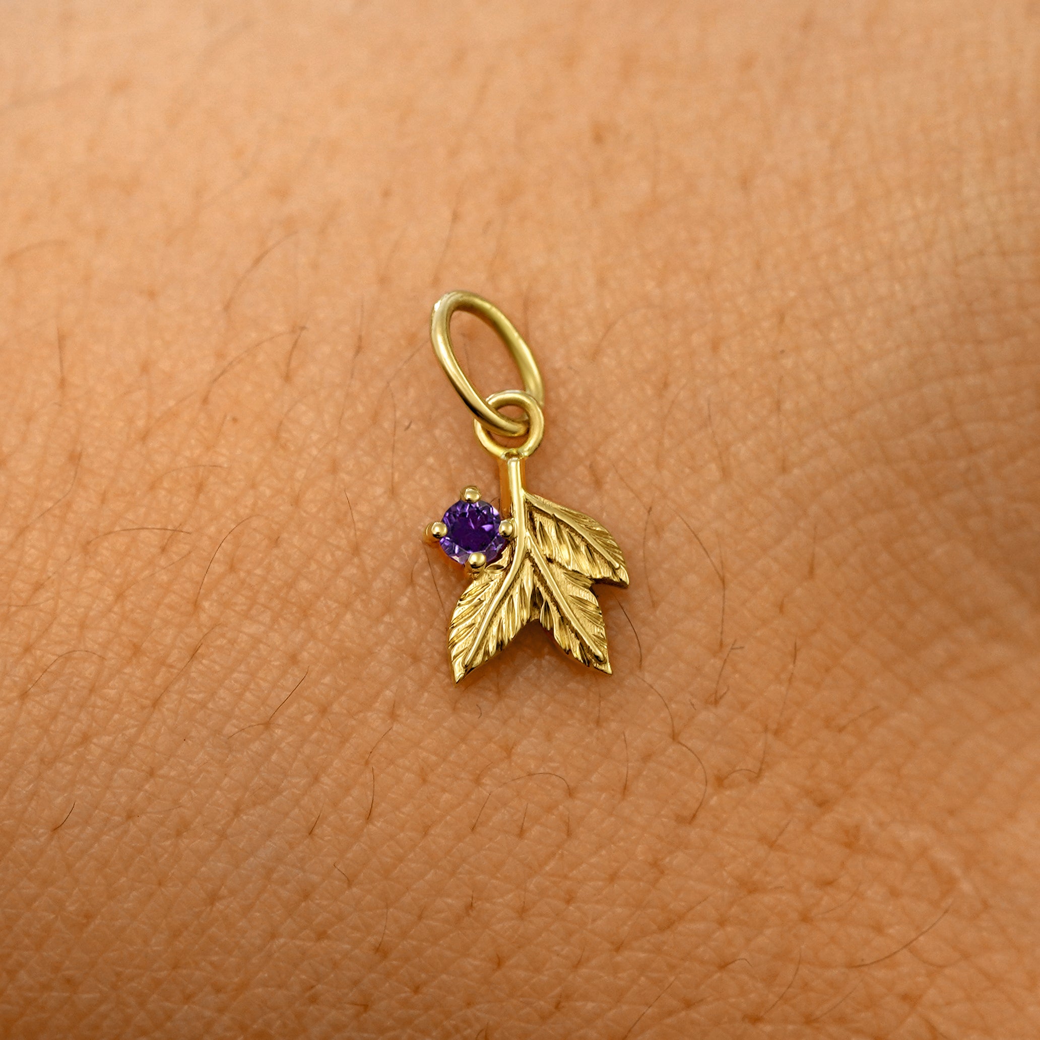 Gemstone 3 Leaves Charm、mySite、hinf8tx79