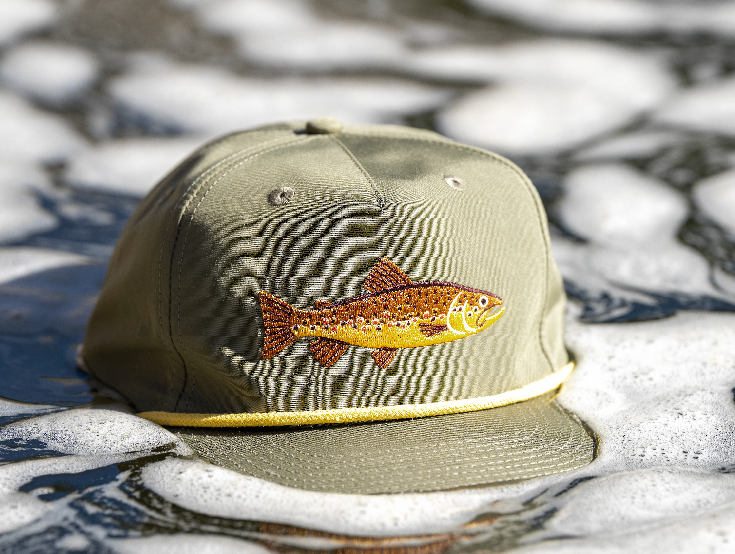 Brown Trout Hat、mySite、solidvoid