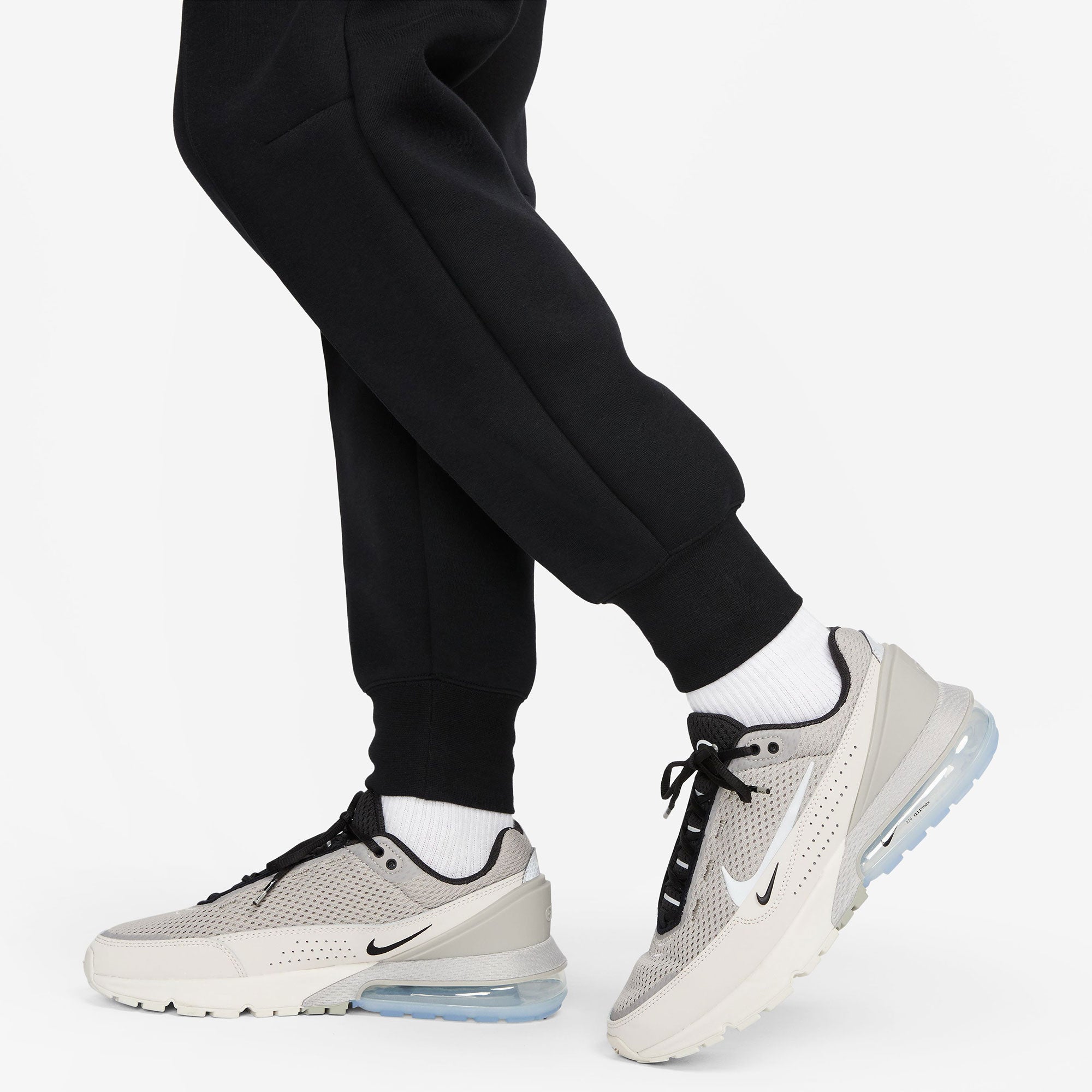 Nike Tech Fleece Women's Mid-Rise Pants