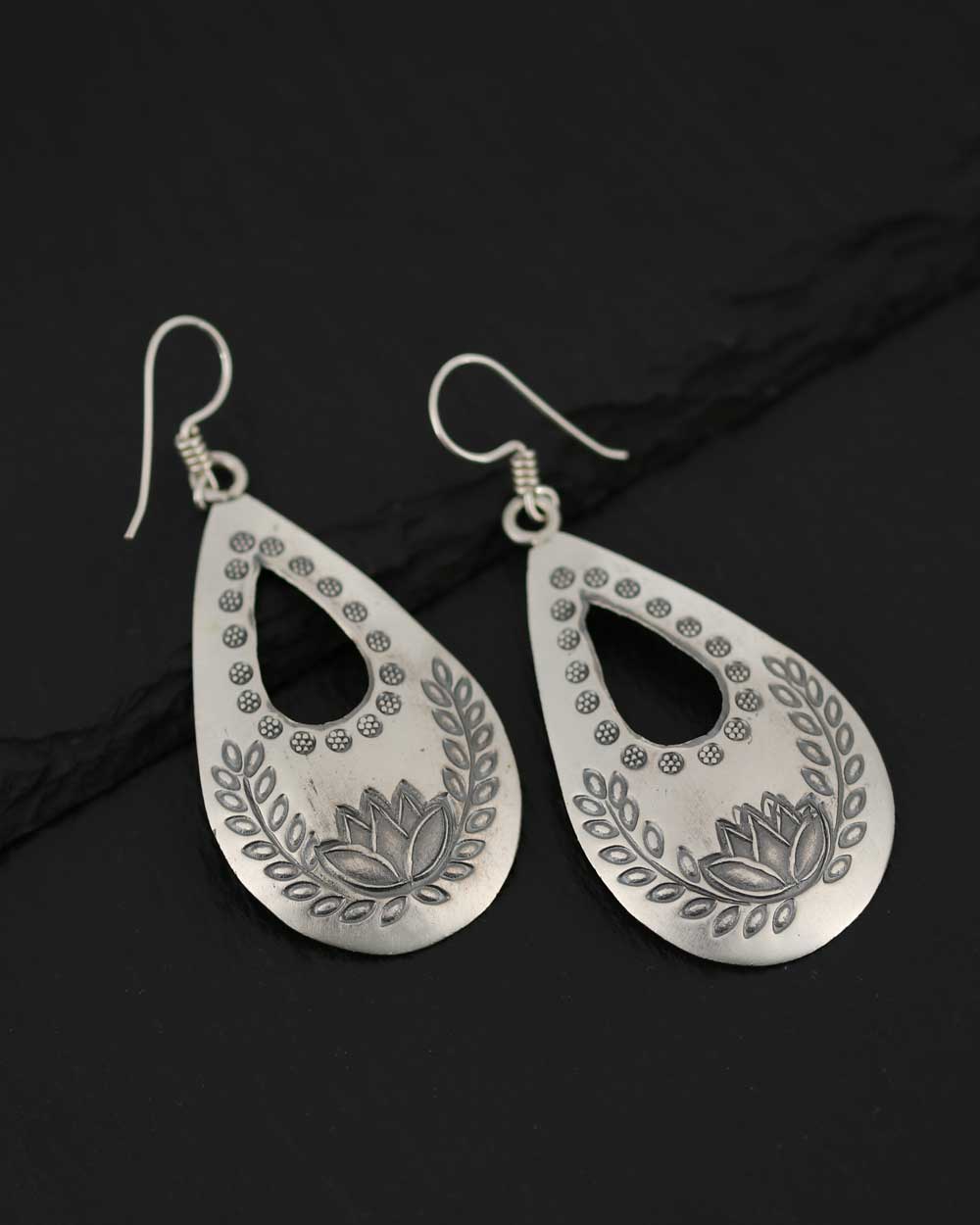 Sterling Silver Lotus Dangle Earrings、mySite、topwebapps