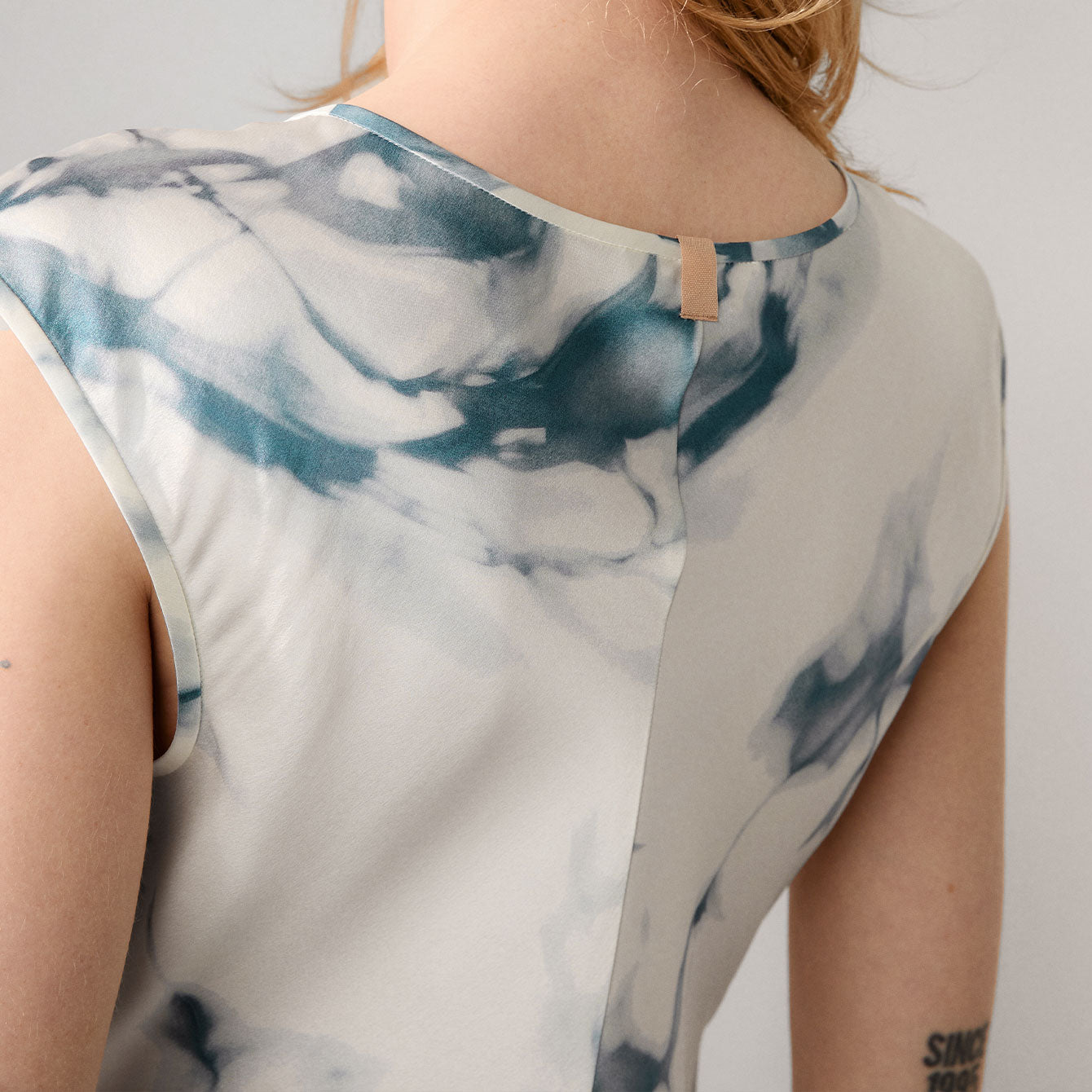 Lunya x Grace Dines Washable Silk Cap Sleeve Mini Dress、mySite、bengalsvssteelers