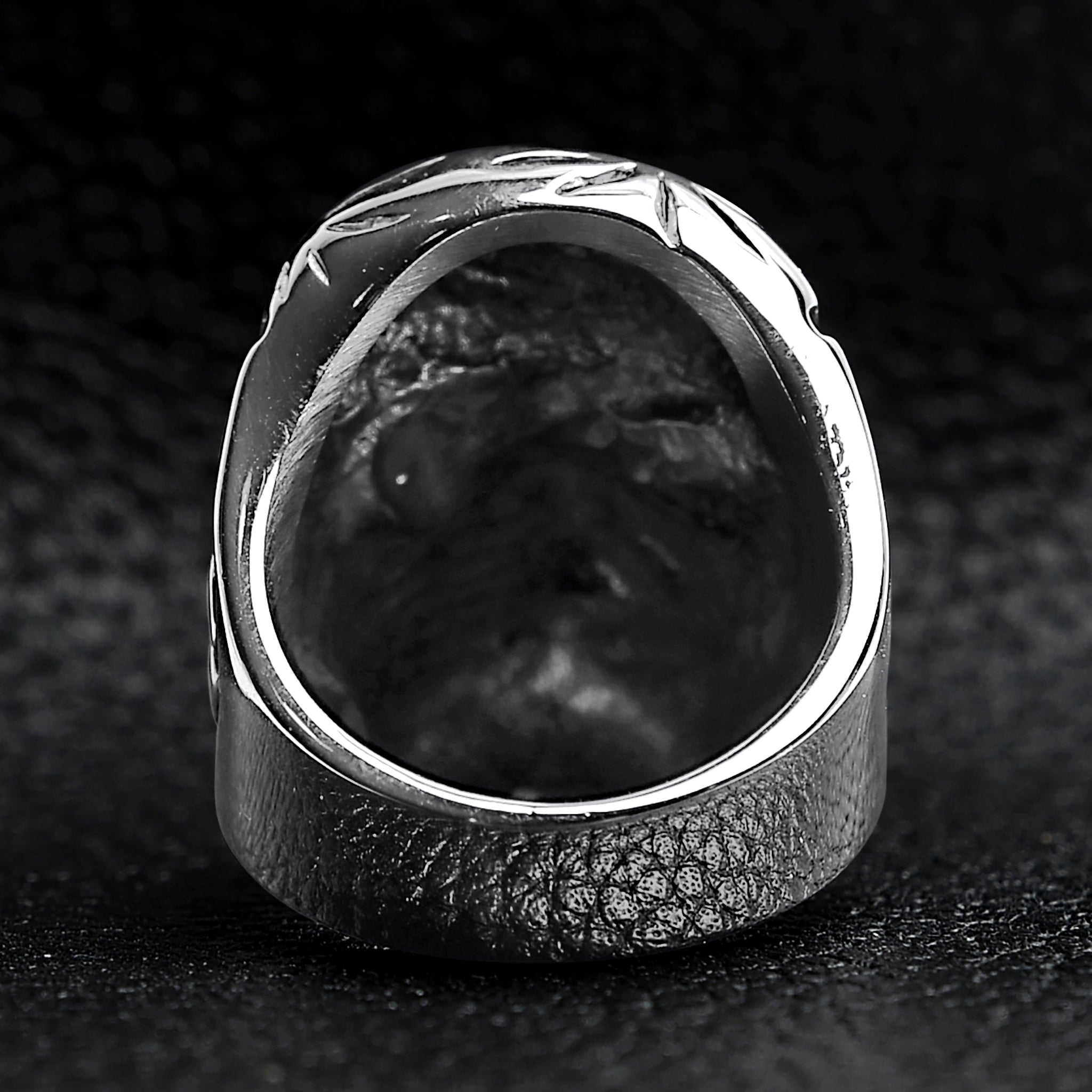 Detailed skull with Green CZ Eye Stone Stainless Steel Ring / SCR4092、mySite、dreamappss