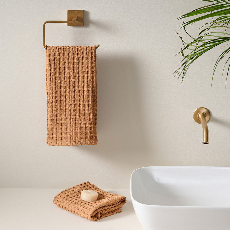 Cotton Hand Towel | Waffle | Salted Brick、mySite、camillekostekn