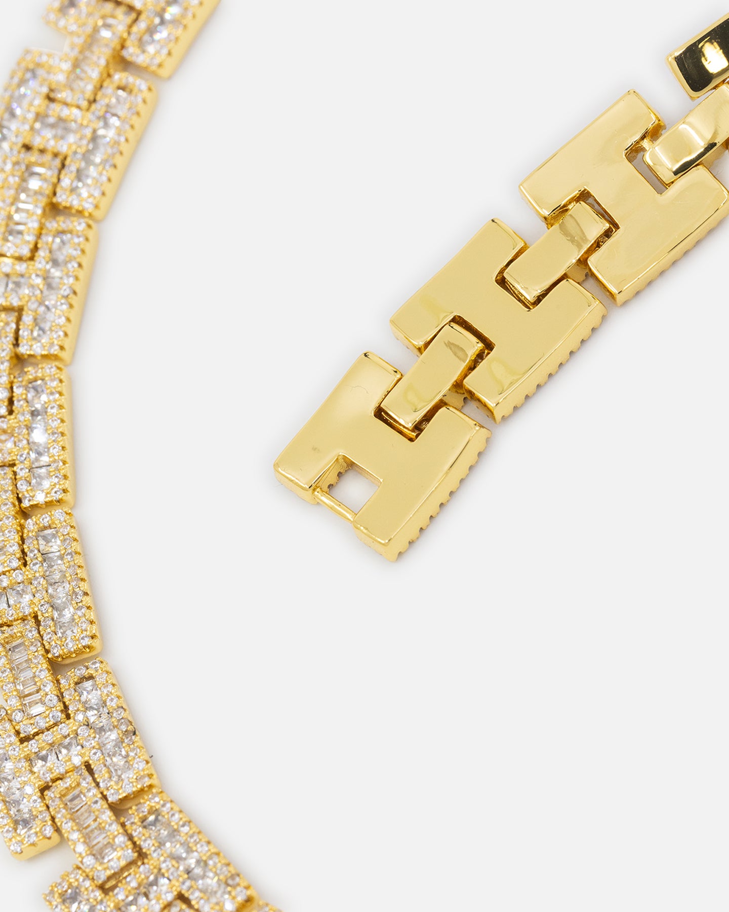 {product_title} - {shop_name}