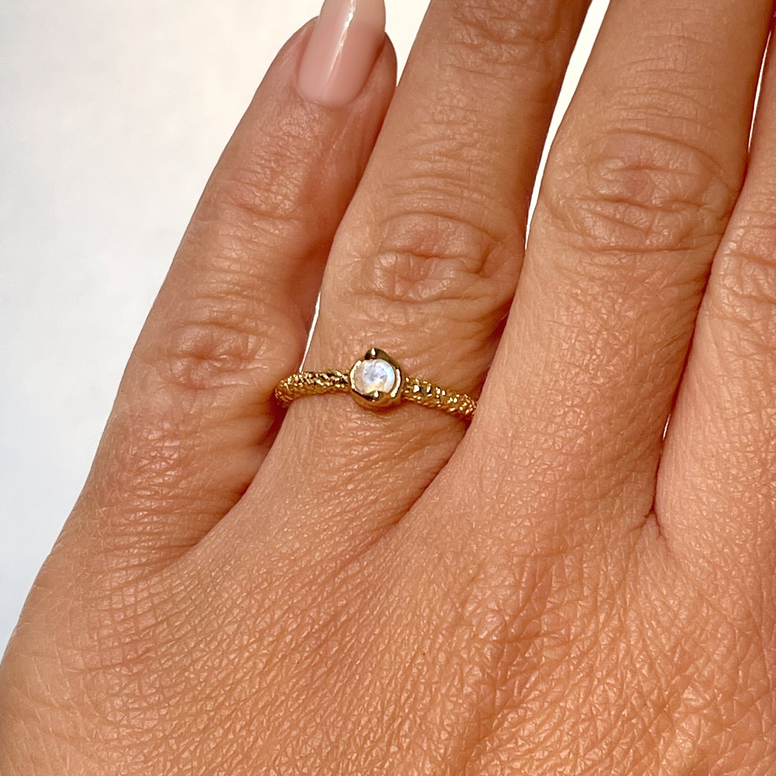 Moonstone Dainty Ring - Breeze、mySite、hinf8tx79