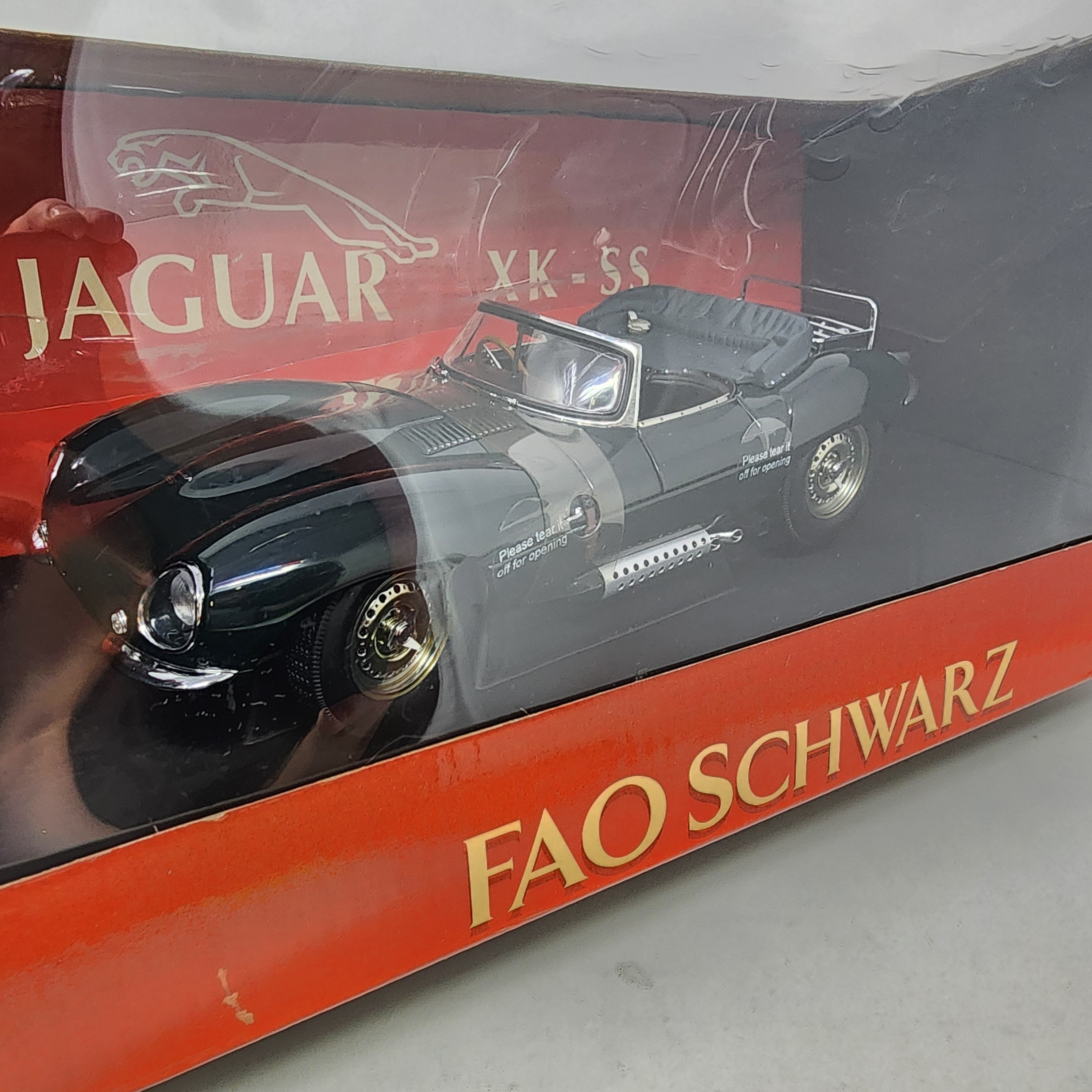 Jaguar XK-SS * FAO Schwarz 1/18 Scale、mySite、hgirdovlk
