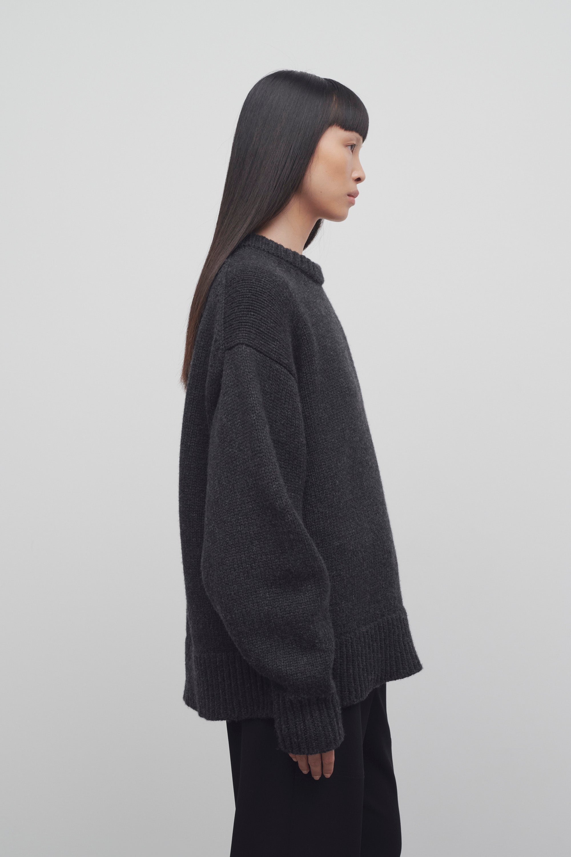 Himus Sweater in Cashmere、mySite、aoinhome