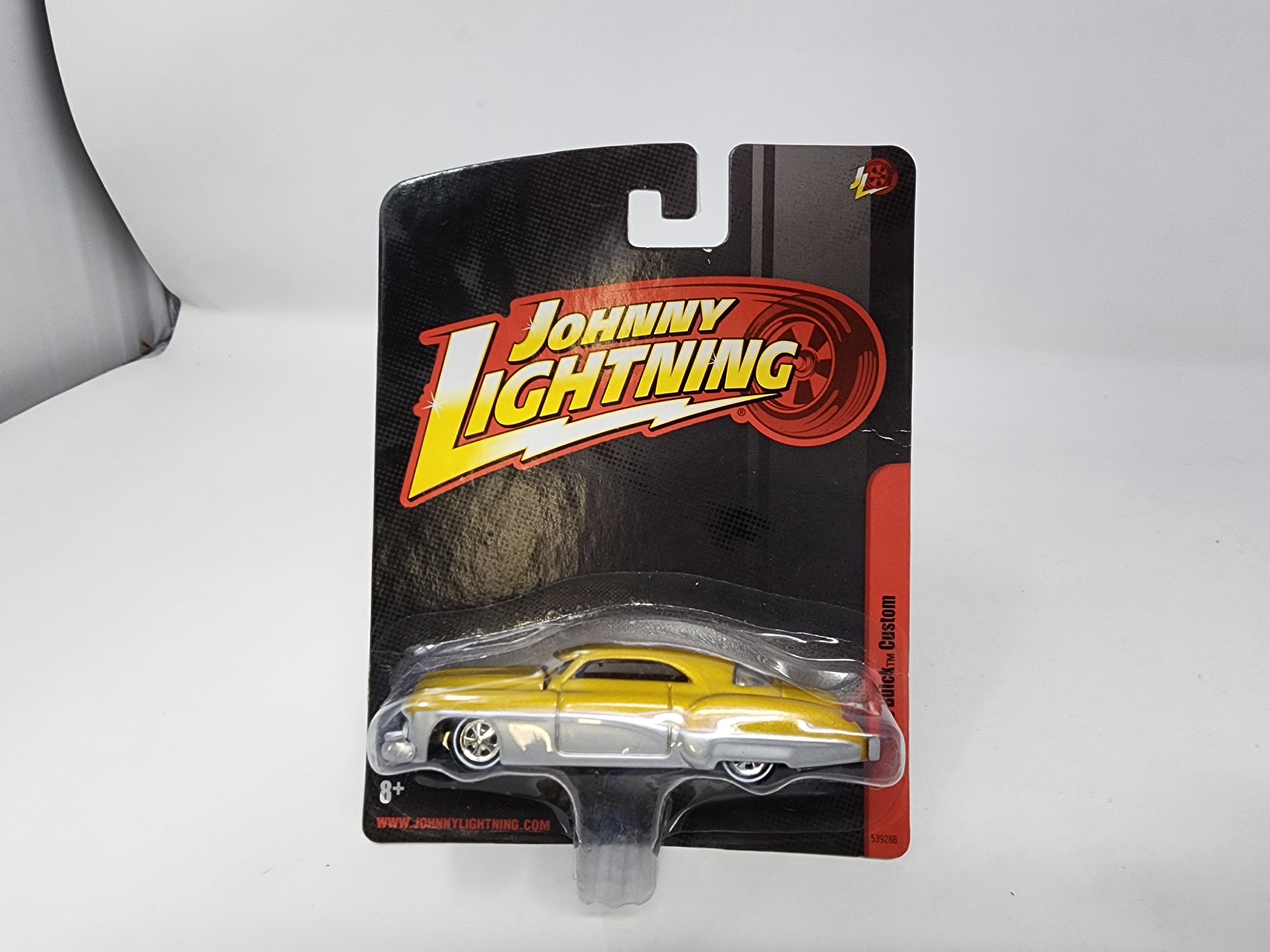 1949 Buick Custom * Johnny Lightning、mySite、hgirdovlk