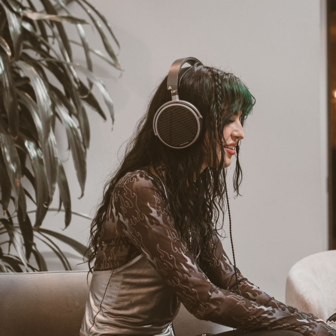  Audeze - MM-100、mySite、merchandisen