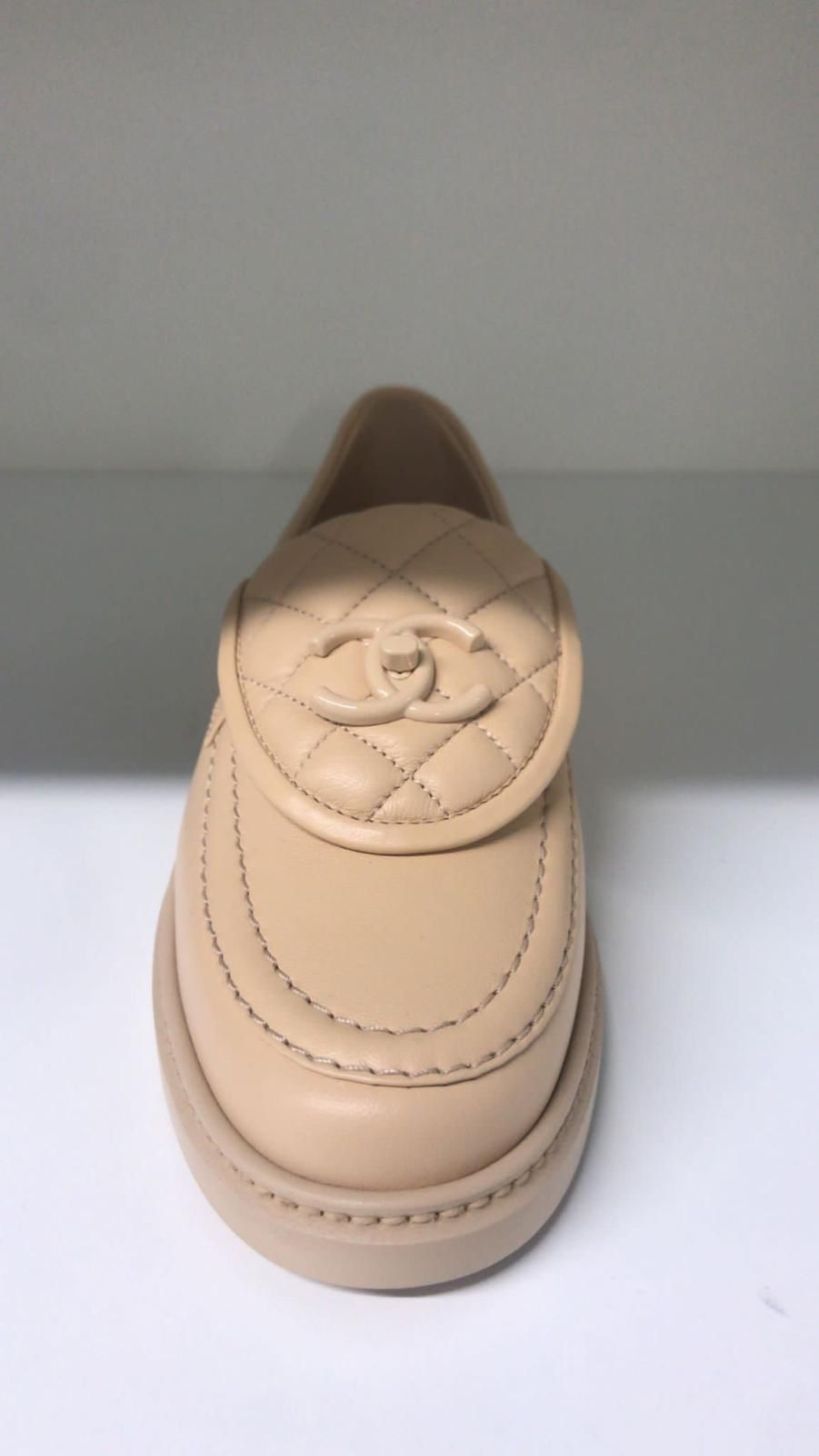 Chanel Quilted Leather Loafers Beige Hardware (Beige)、mySite、garminoutage.com