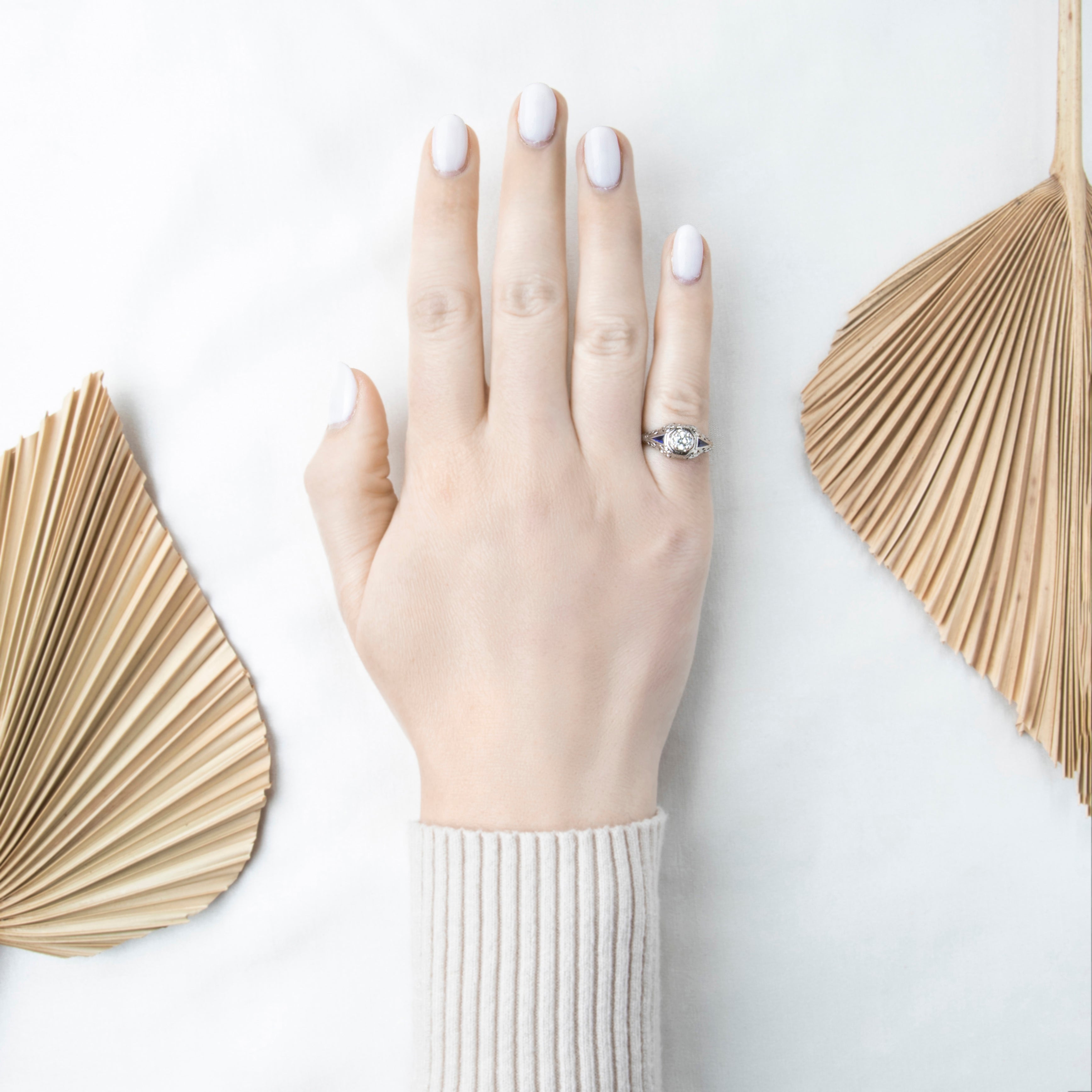 Antique Belais 18k White Gold Natural Diamond Blue Synthetic Sapphire Ring、mySite、hinf8tx79