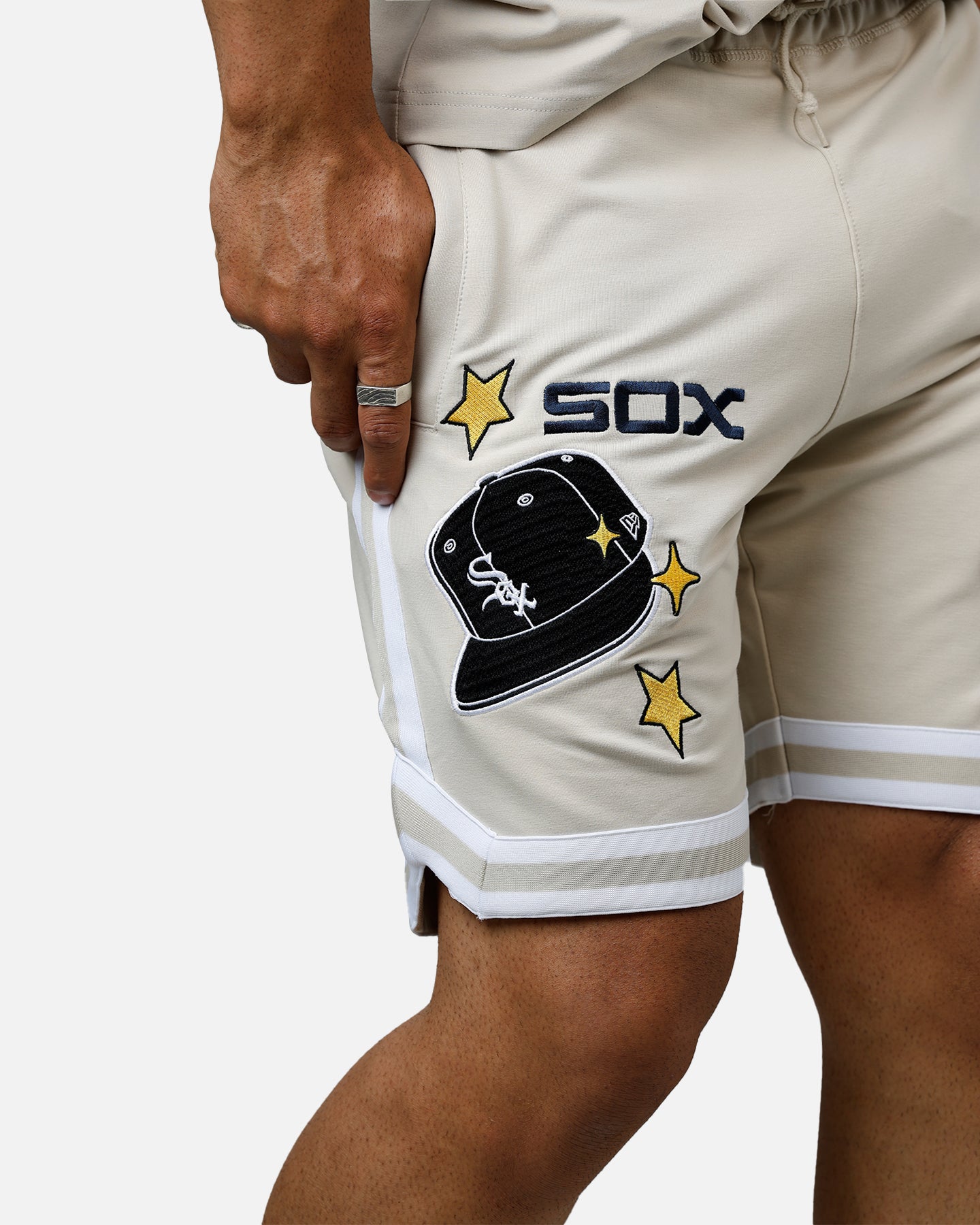 New Era Chicago White Sox 'Logo Select' Summer Shorts Stone、mySite、zt4zffjzw
