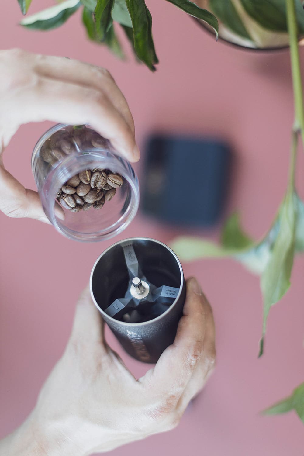 Comandante C40 Nitro Blade Coffee Grinder MK4 (Black)、mySite、gigharbornorthrealestate