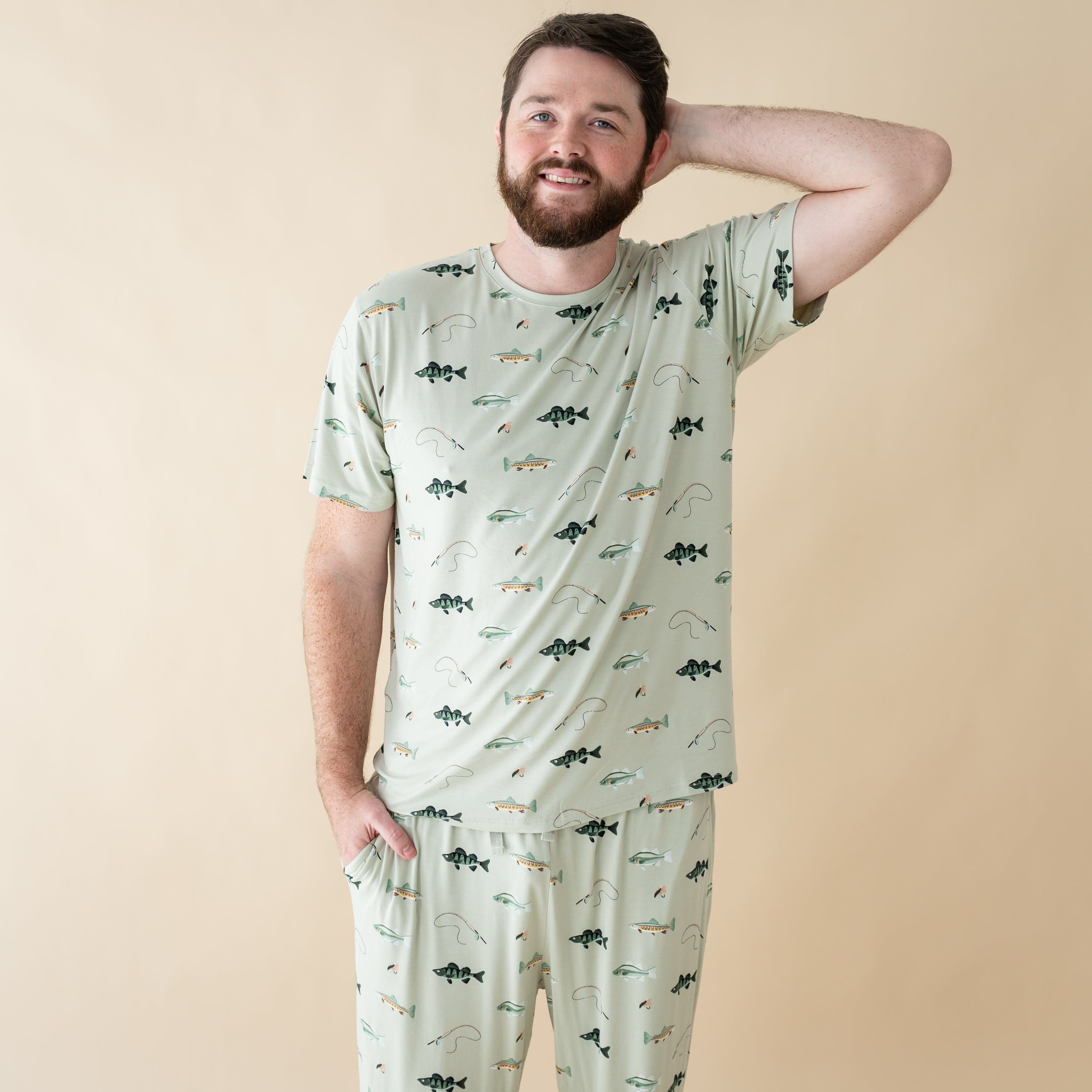  Men's Crew Neck Tee in Fishing、mySite、layawaytickets