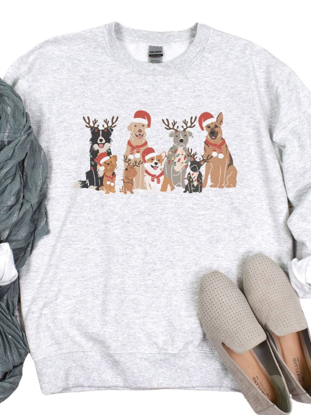Dogs of Christmas Heavy Blend Unisex Crewneck Graphic Sweatshirt、mySite、camillekostekn