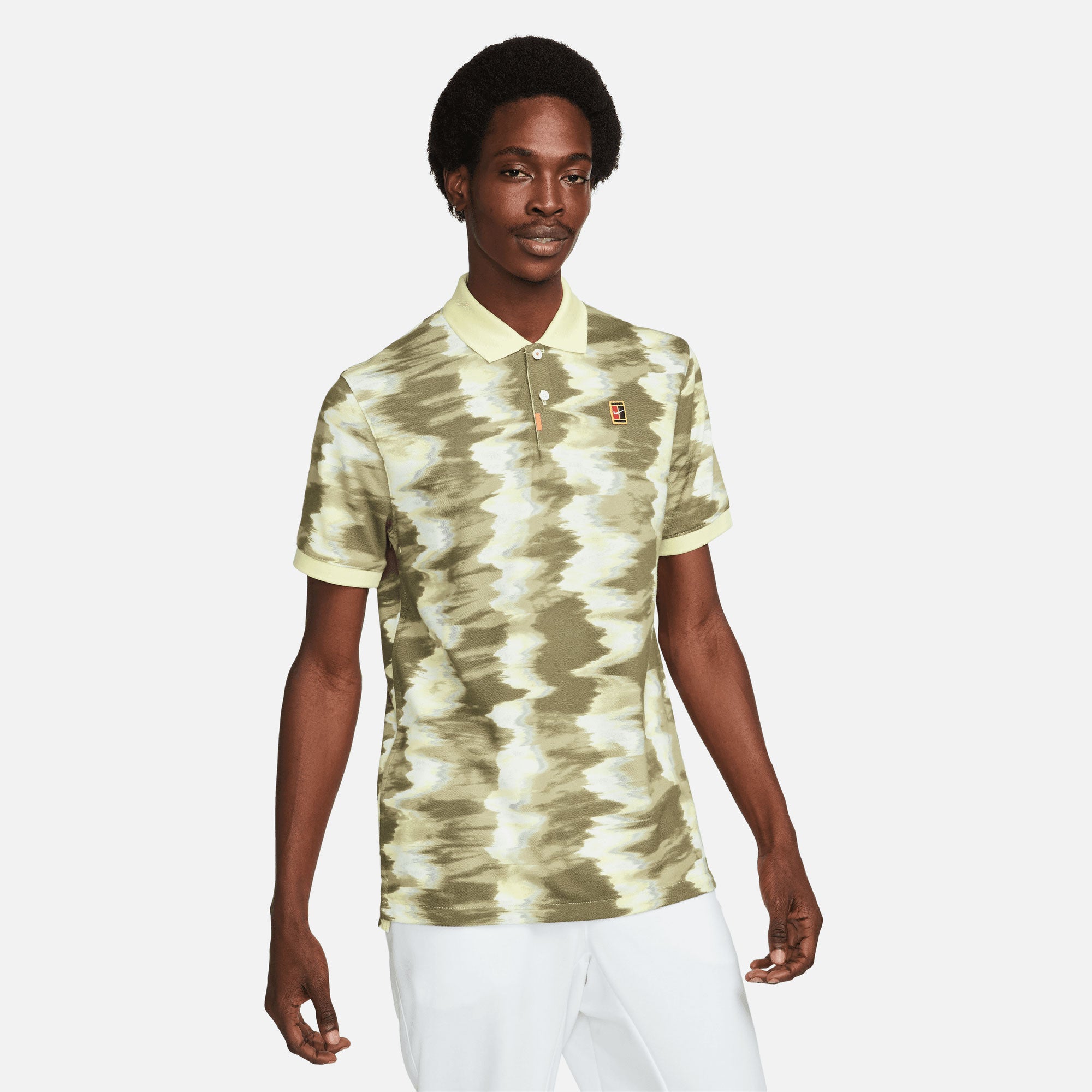 NikeCourt Dri-FIT Heritage Men's Slim-Fit Printed Tennis Polo