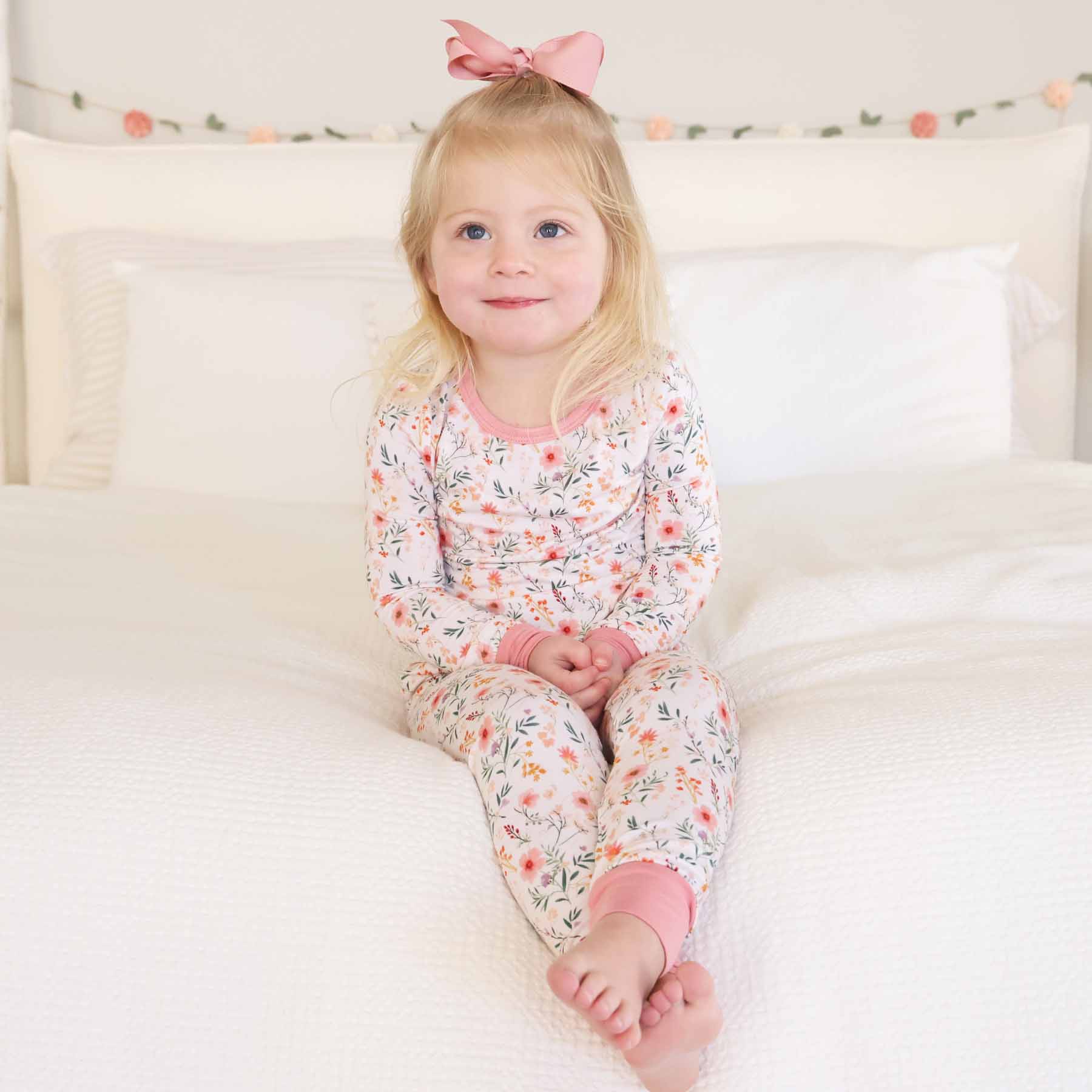  Winnie's Wildflowers Two Piece Pajama Set、mySite、layawaytickets