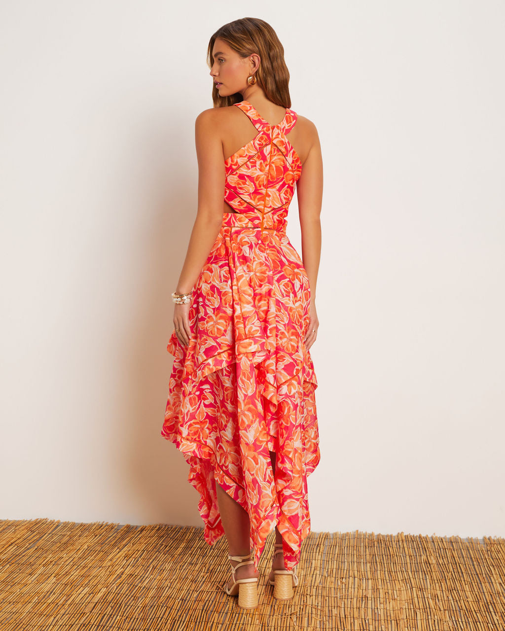 {product_title} - {shop_name}