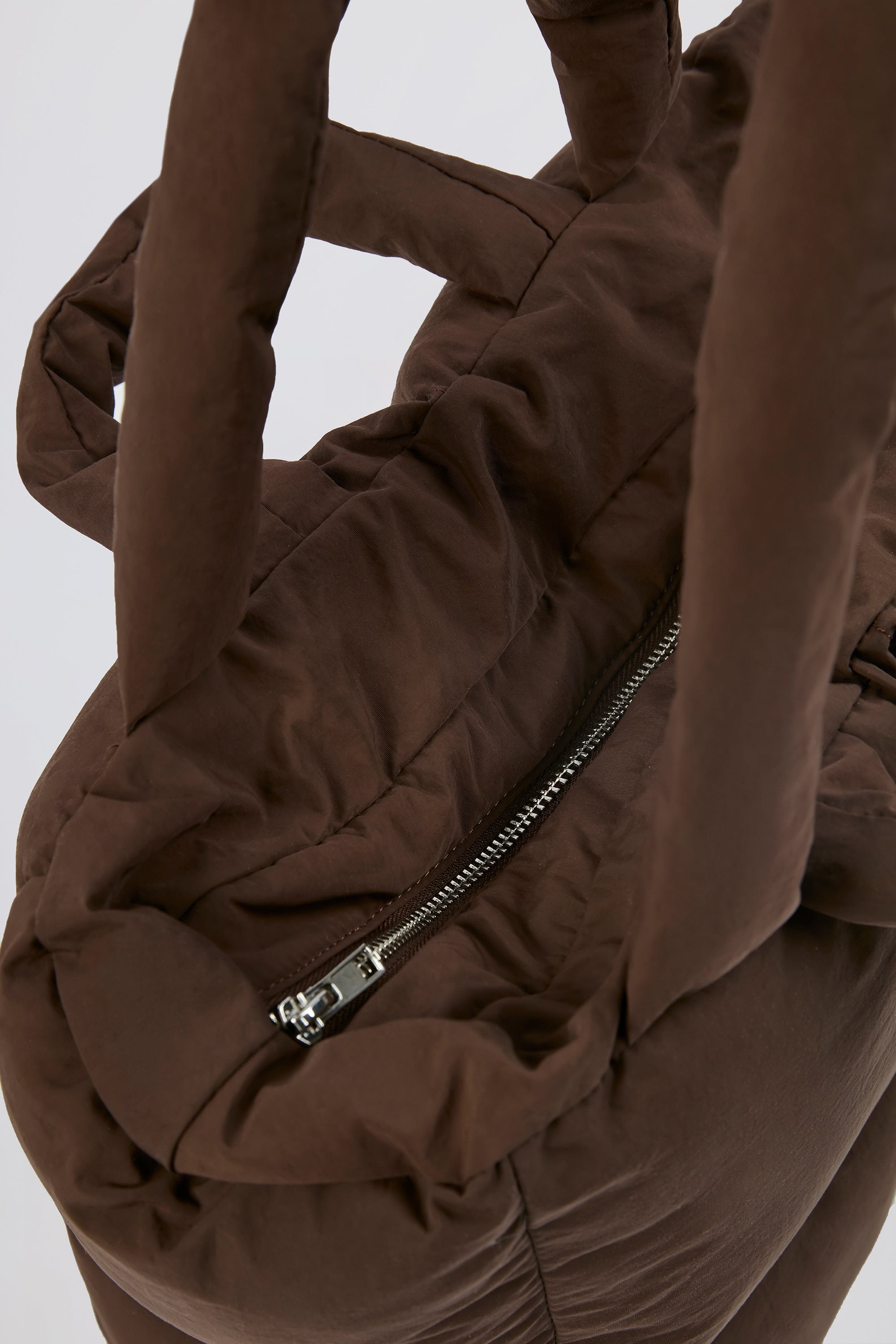 Quilted Puffer Bag in Mahogany、mySite、solidvoid