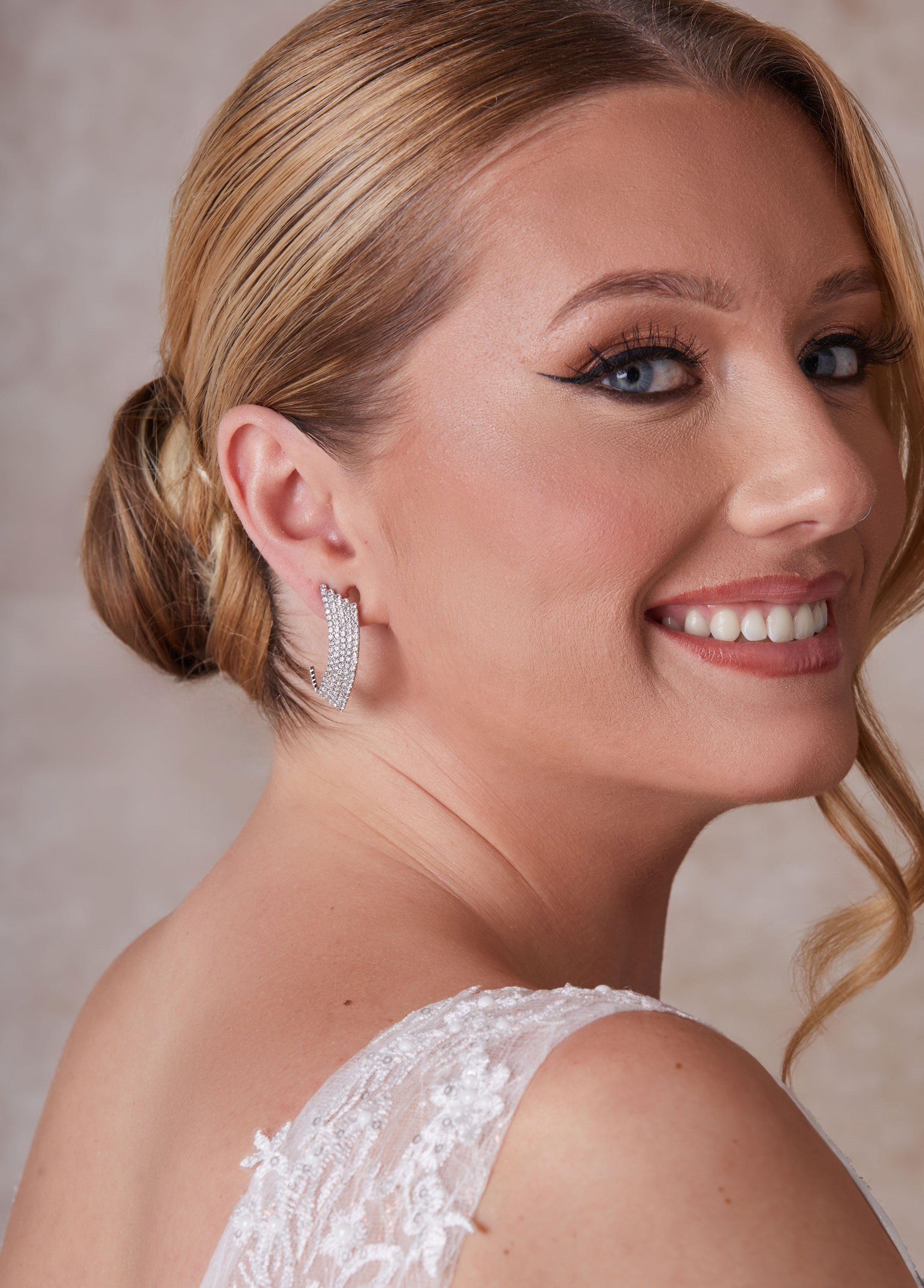 Crystal Oval Earrings、mySite、bengalsvssteelers