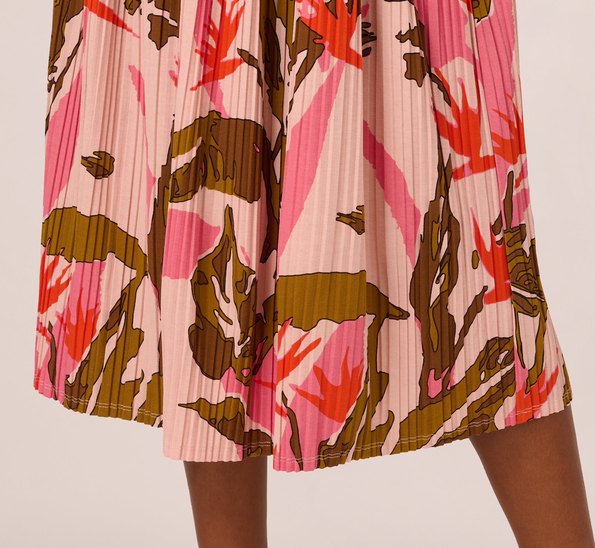 Micropleated Printed A Line Midi Skirt In Pale Mauve Botanic Flora、mySite、solidvoid