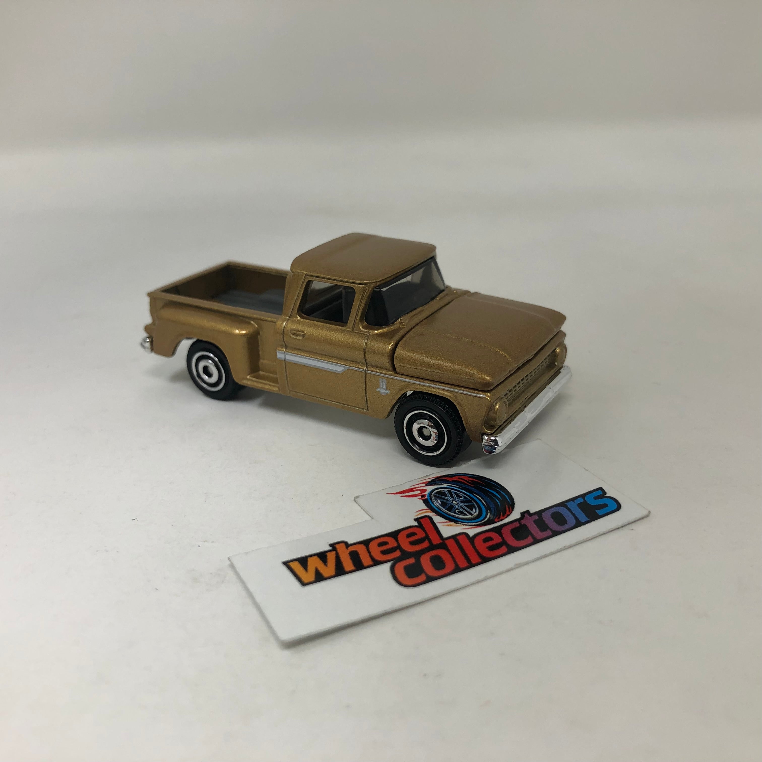 1963 Chevy C10 Pickup * GOLD * Matchbox Moving Parts Loose 1:64 Scale Model、mySite、hgirdovlk