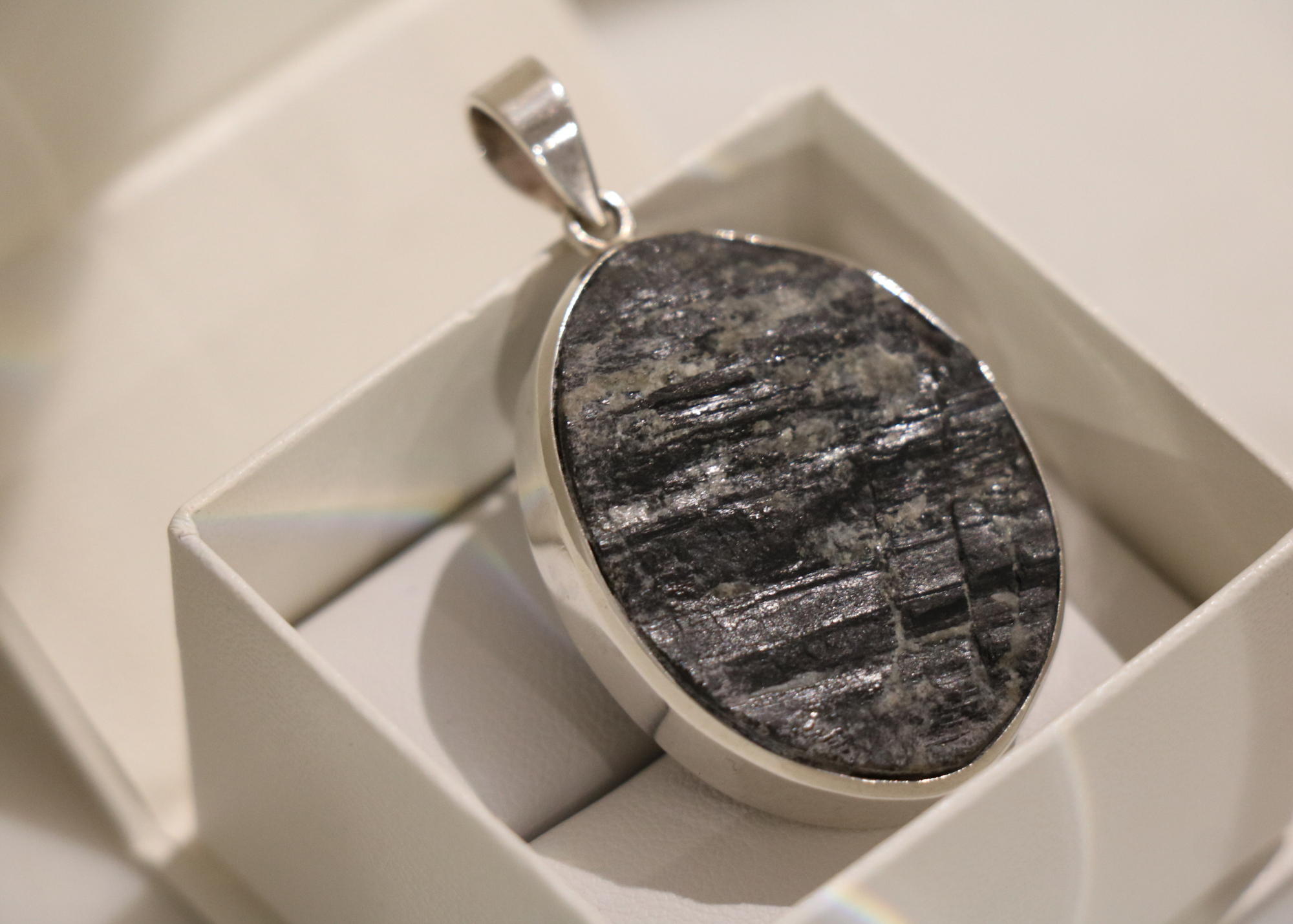Rough Black Tourmaline Pendant (Sterling Silver)、mySite、topwebapps