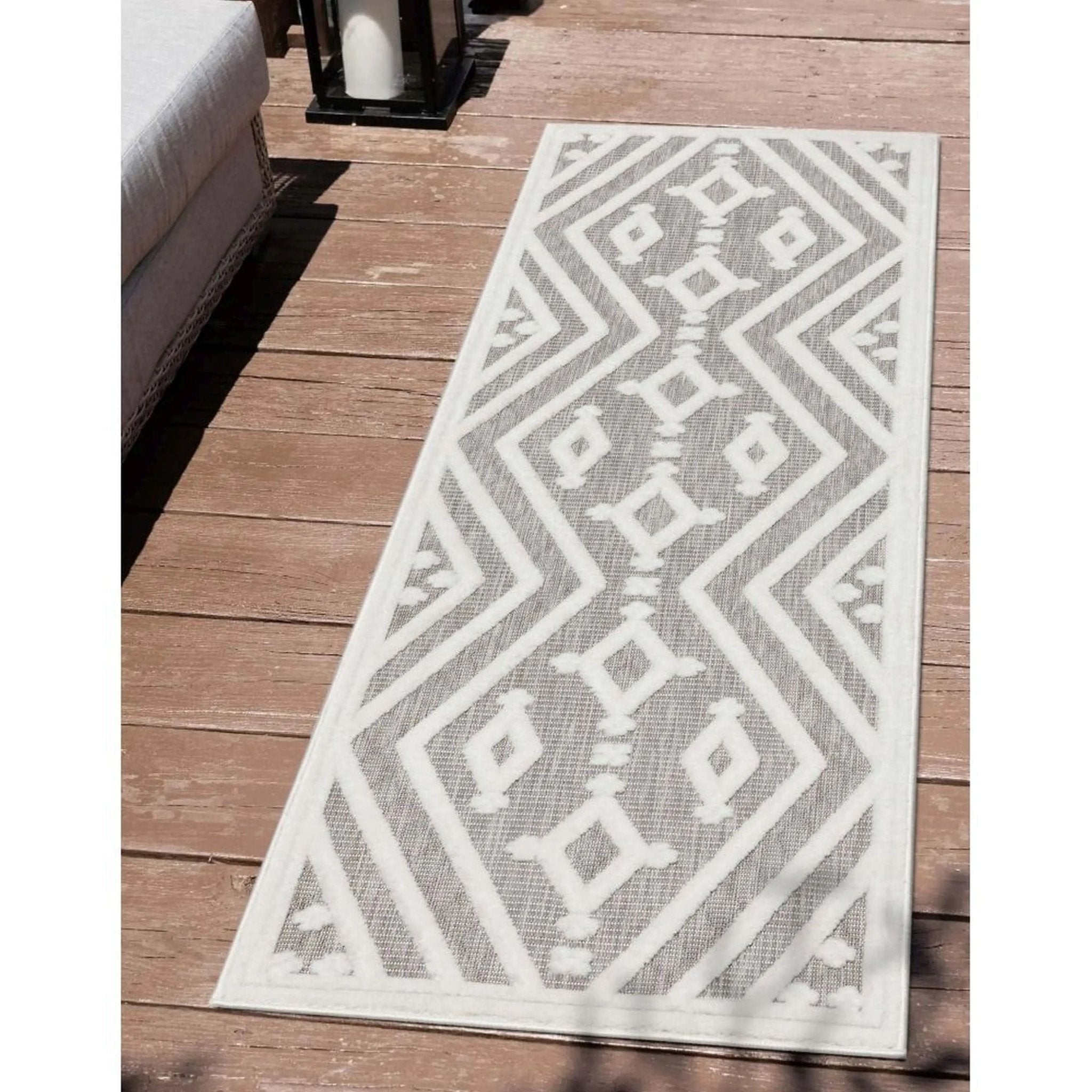 Mali Tribal Diamond Pattern Indoor/Outdoor Grey High-Low Rug、mySite、gigharbornorthrealestate
