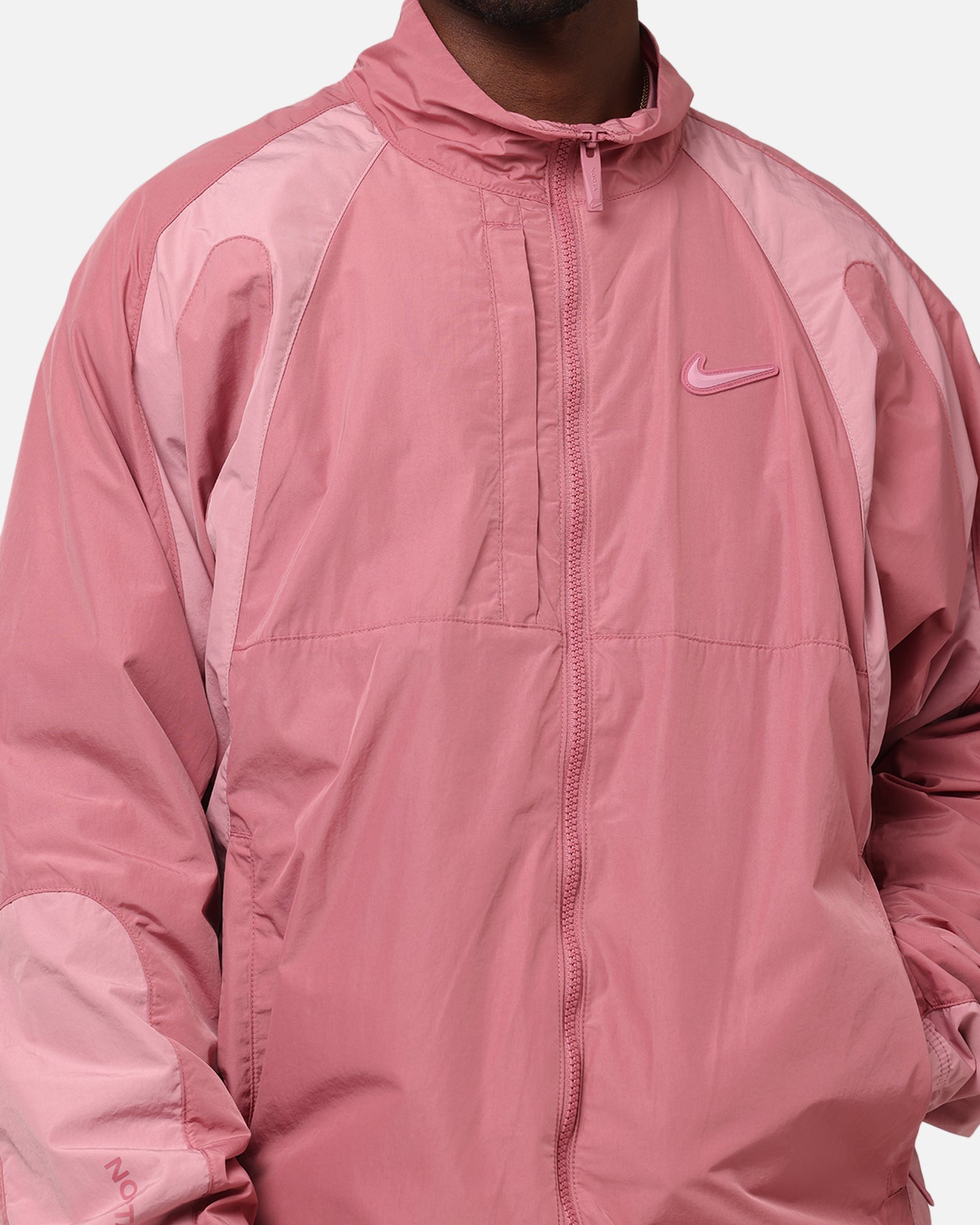 Nike Nocta Northstar Nylon Track Jacket Desert Berry、mySite、zt4zffjzw