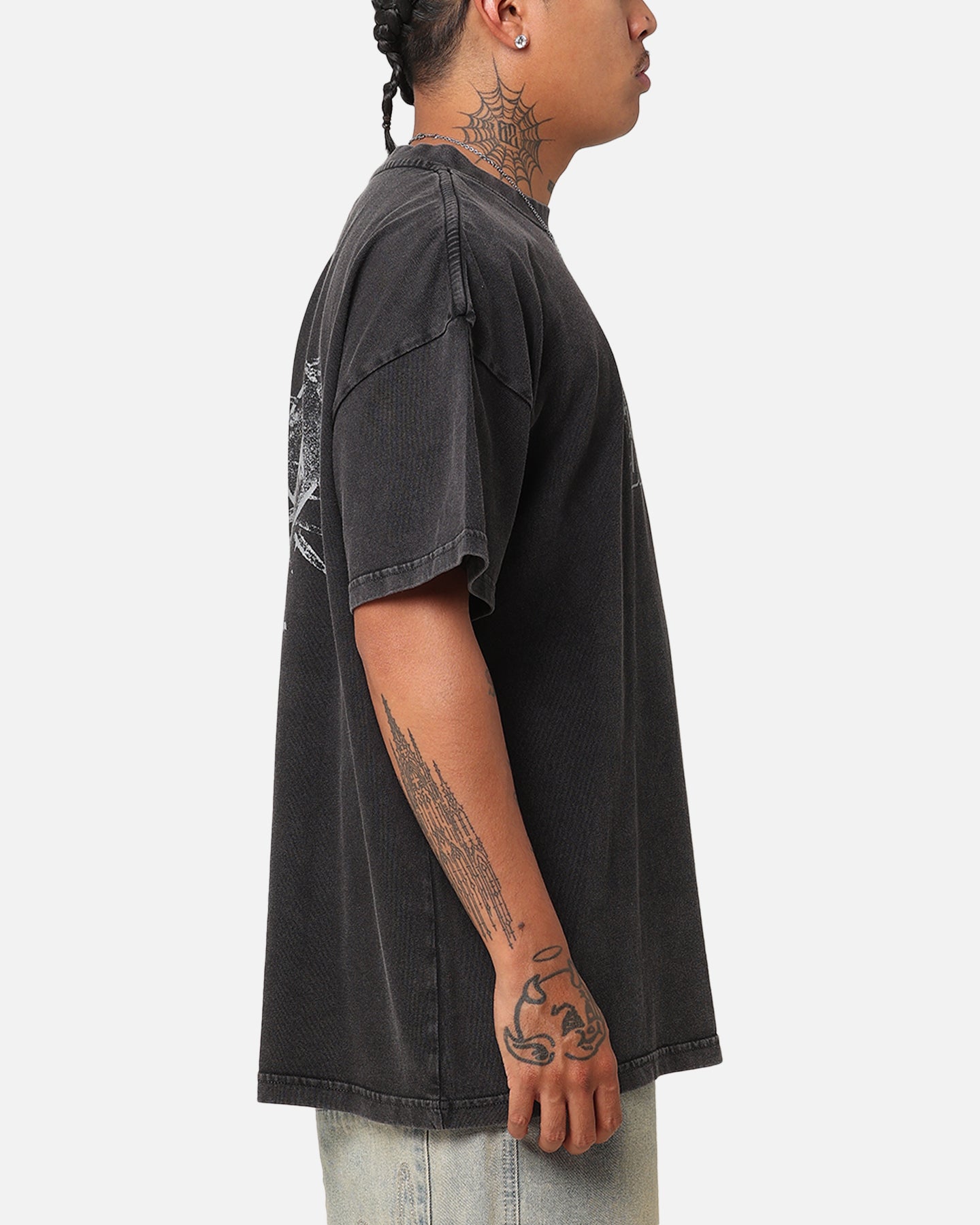 {product_title} - {shop_name}