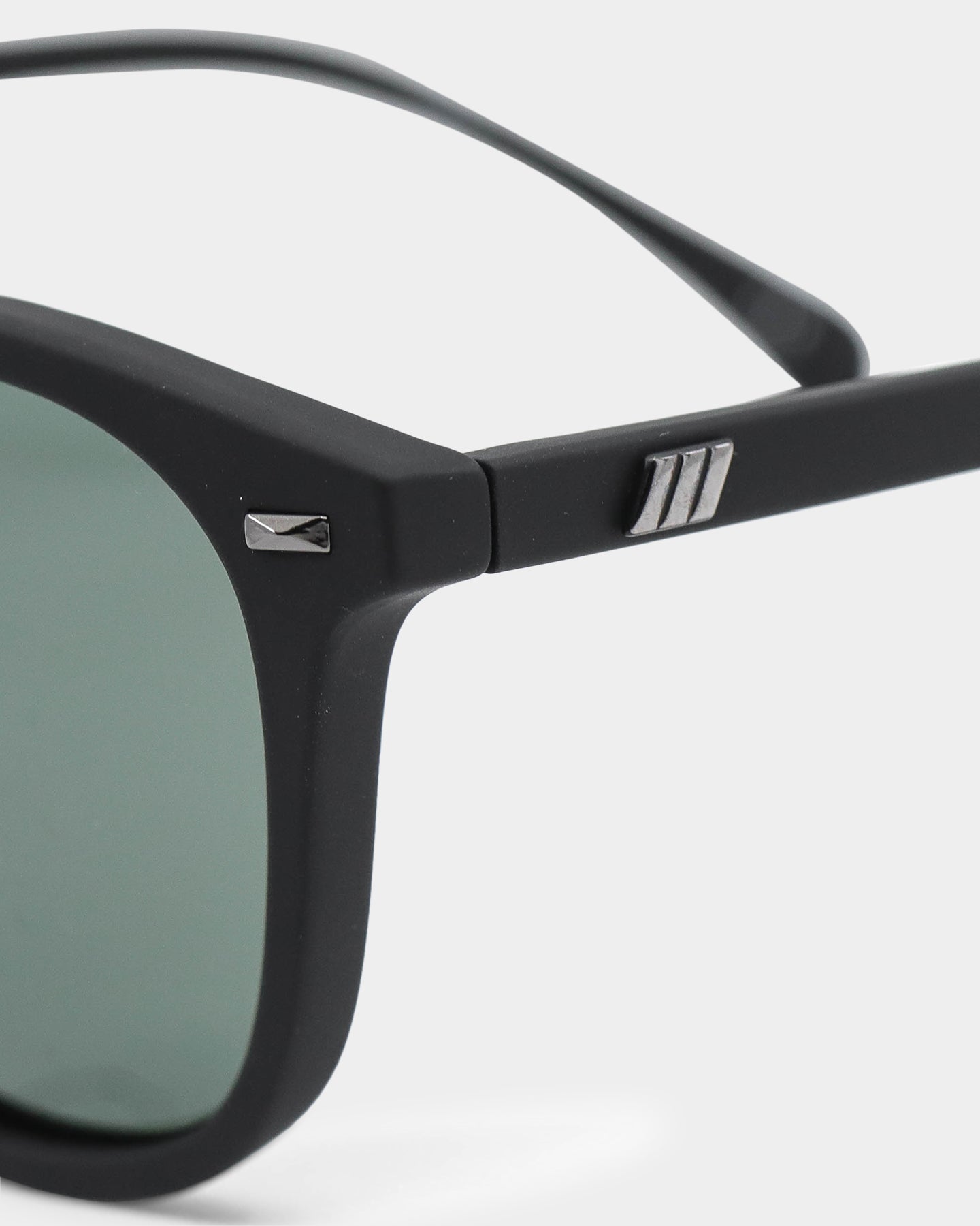 Le Specs Bandwagon Black Rubber、mySite、zt4zffjzw