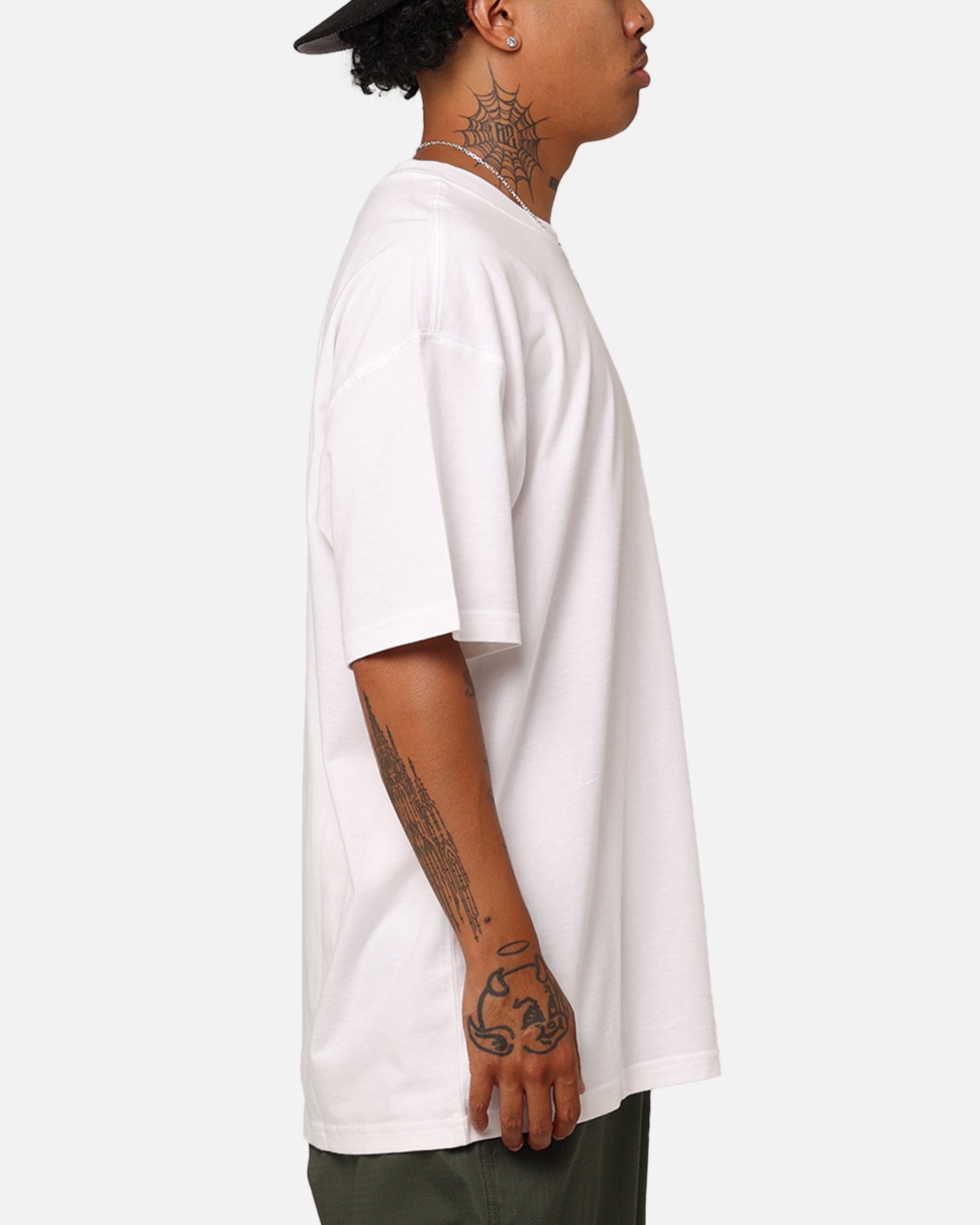 {product_title} - {shop_name}