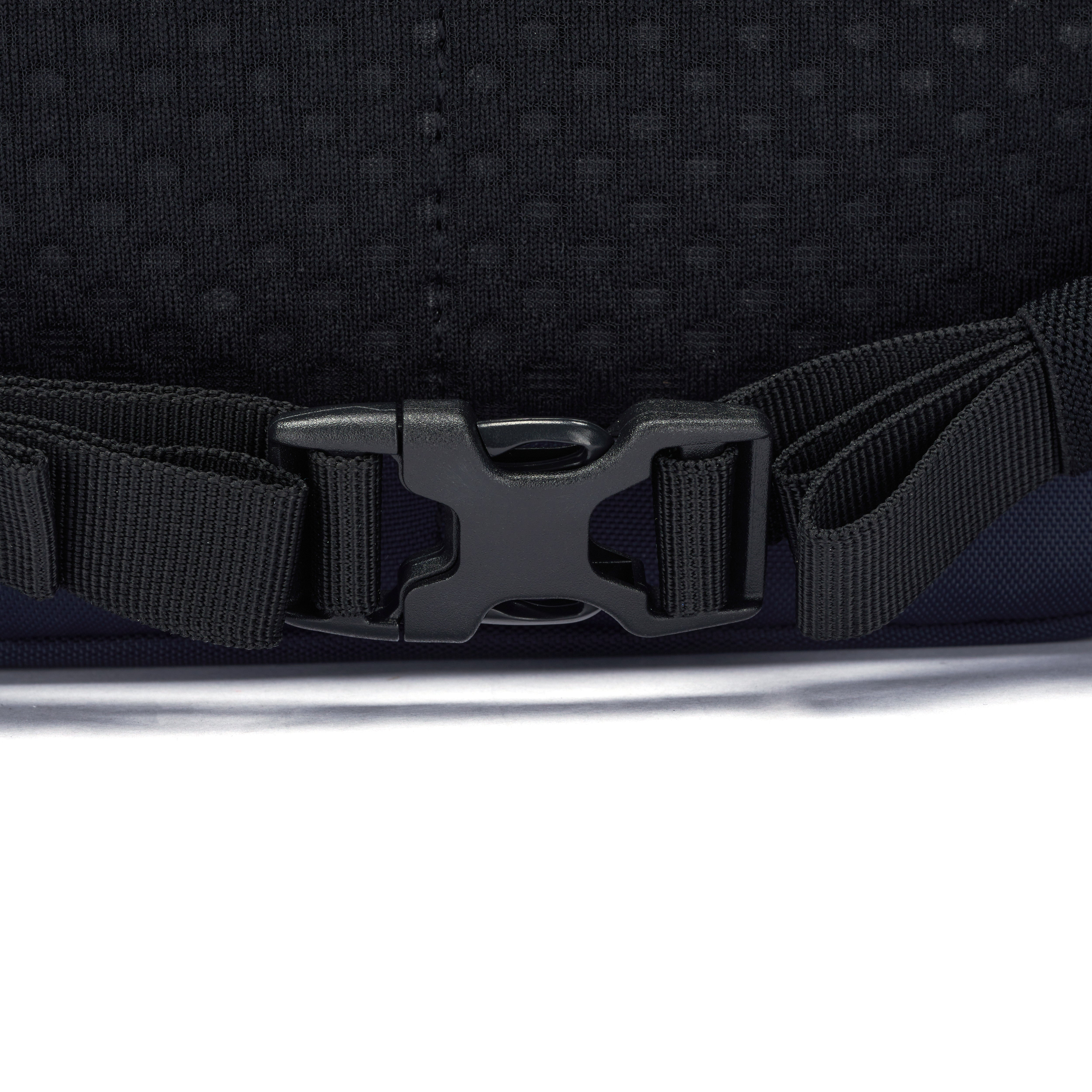 Pacsafe® V 26L anti-theft tour backpack、mySite、garagedoors4me