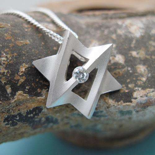 Yonatan Galaxtica Sterling Silver Star of David Necklace、mySite、topwebapps